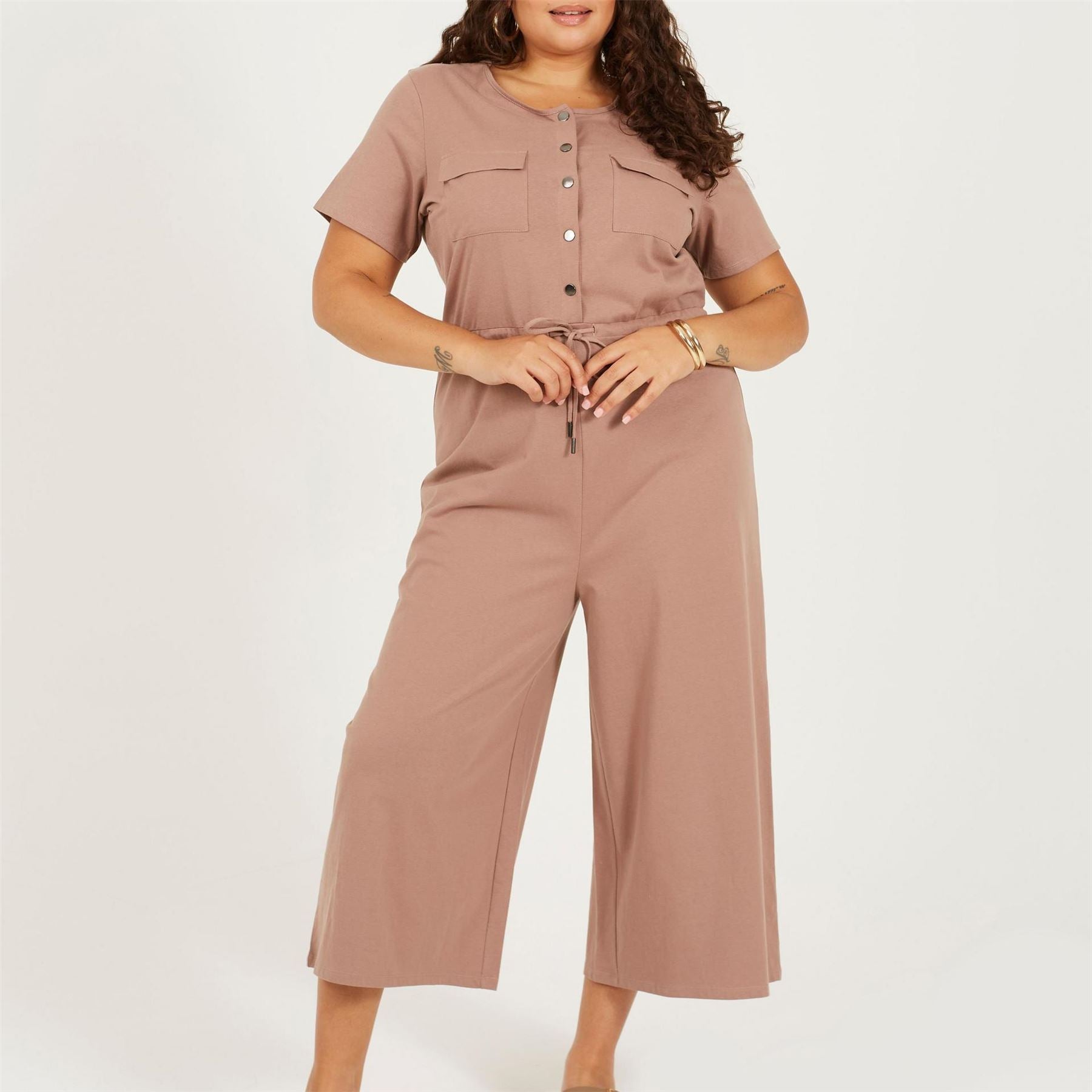 Brave Soul Crew Neck Short Sleeve Solid Patterned Culotte Jumpsuit