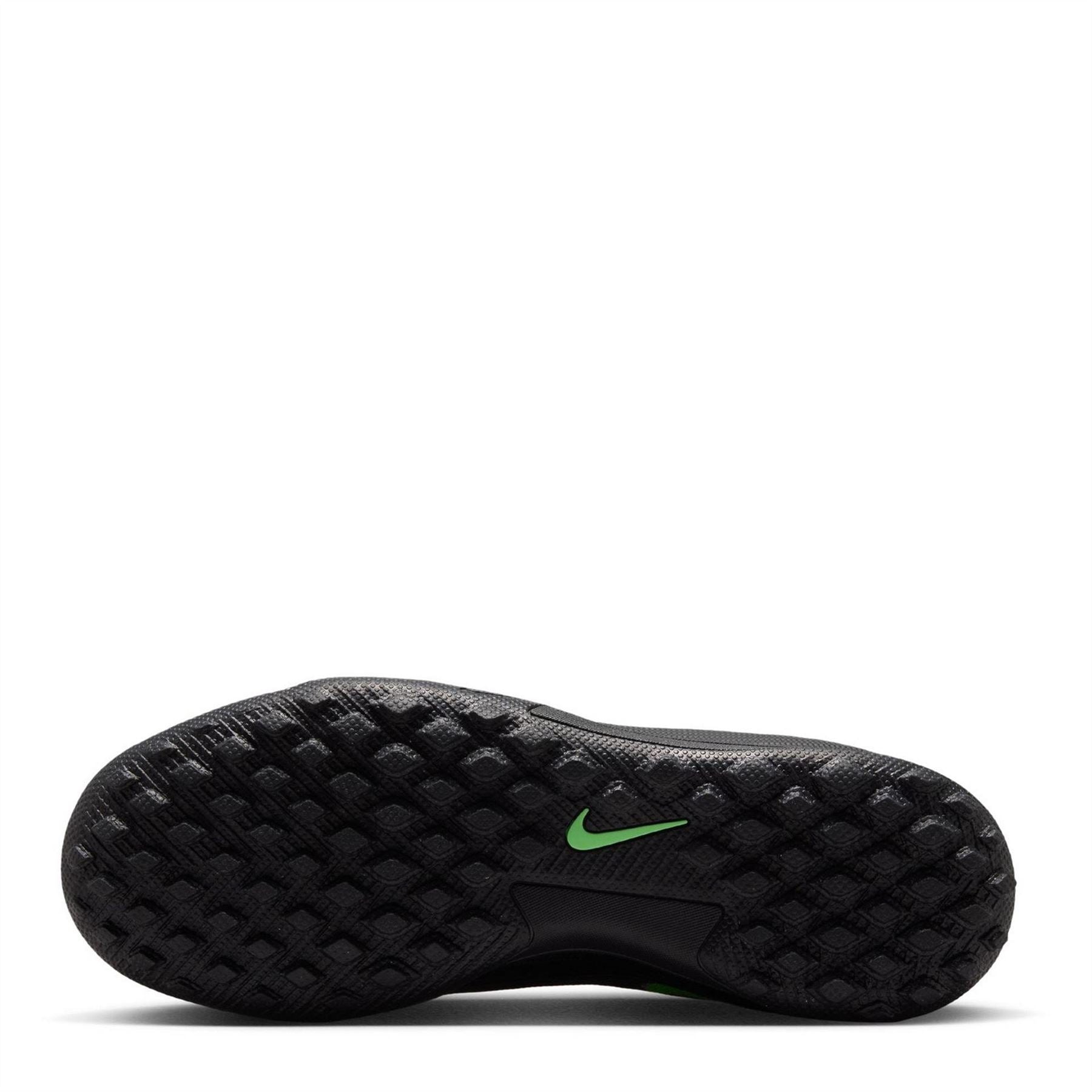 Nike Mercurial Academy Slim Fit Astro Turf Football Boot