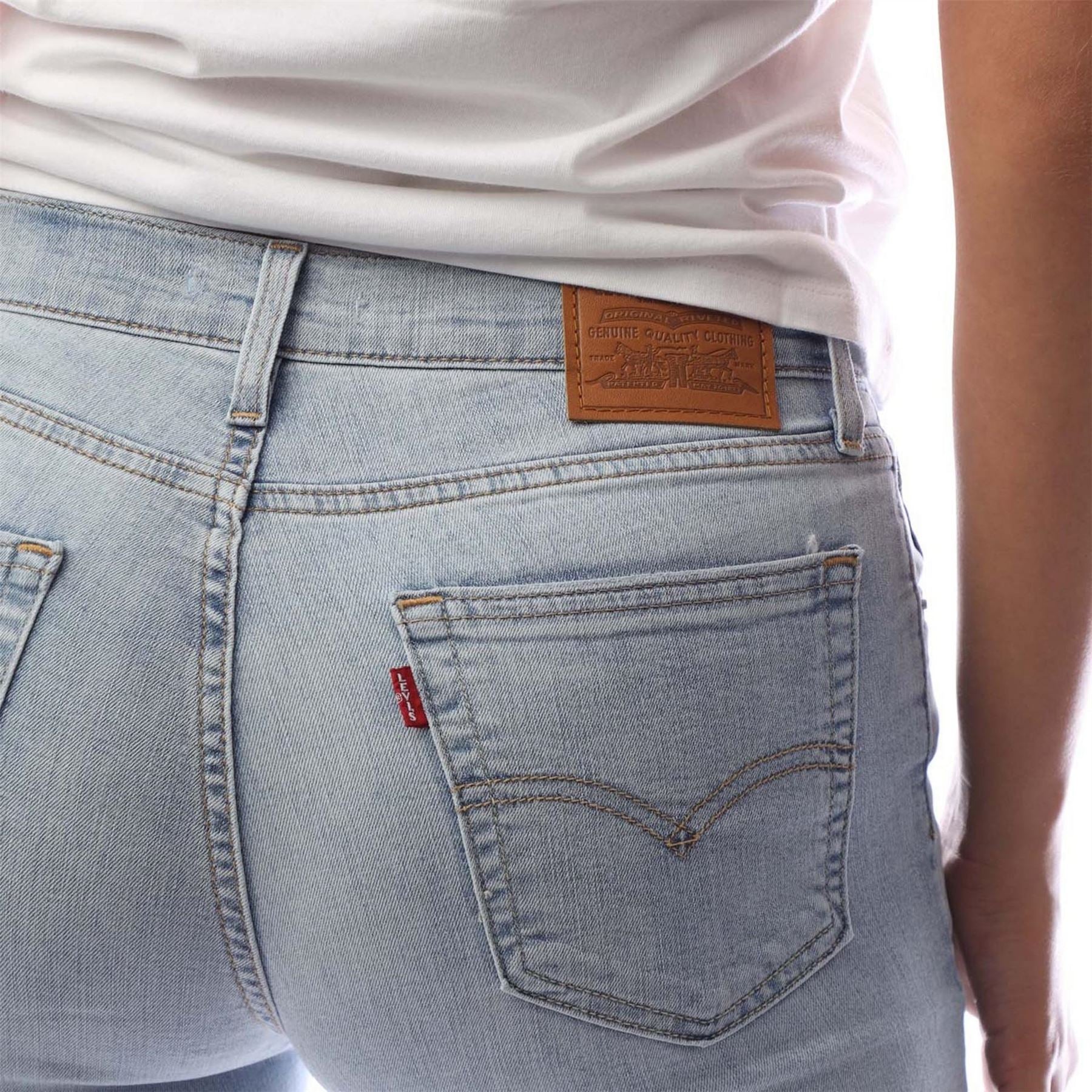 Levis 724 High Rise Straight Cool br