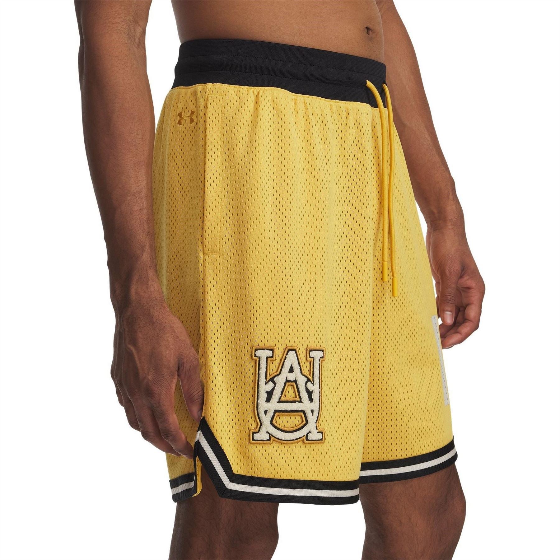 Under Armour Hoops Basketball Bermuda Shorts