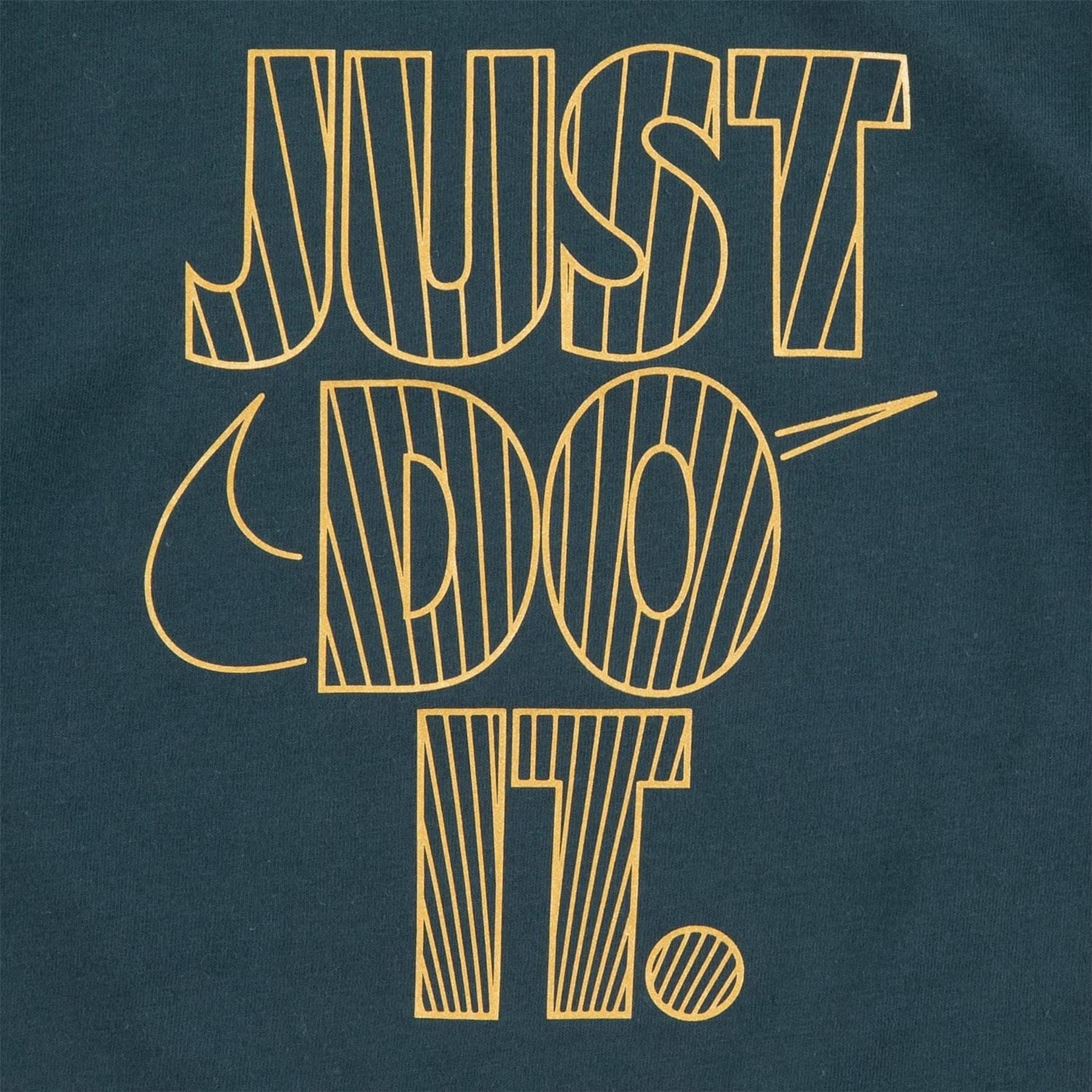 Nike Boxy T-Shirt