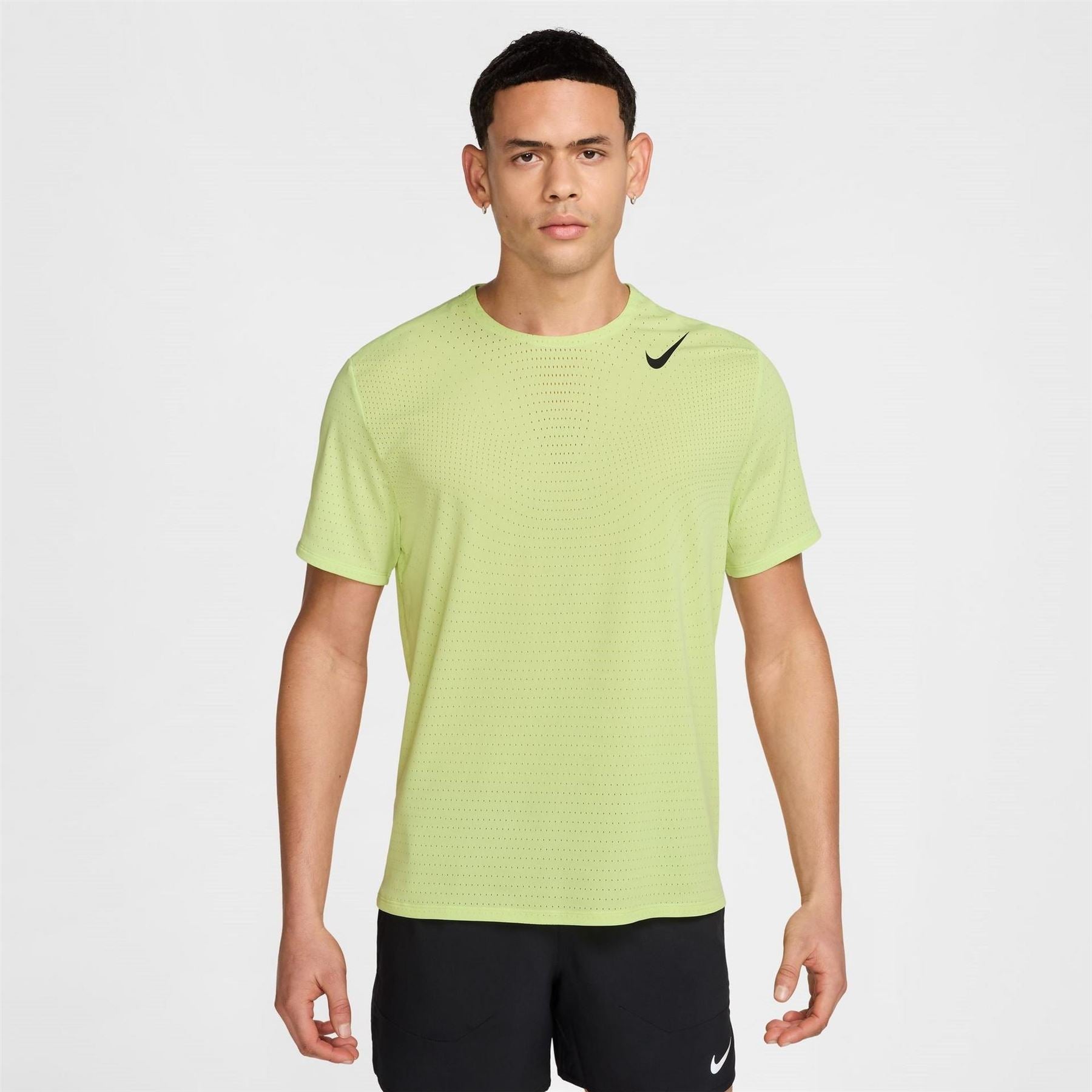 Nike Aroswift Crew Neck Regular Fit T-Shirt