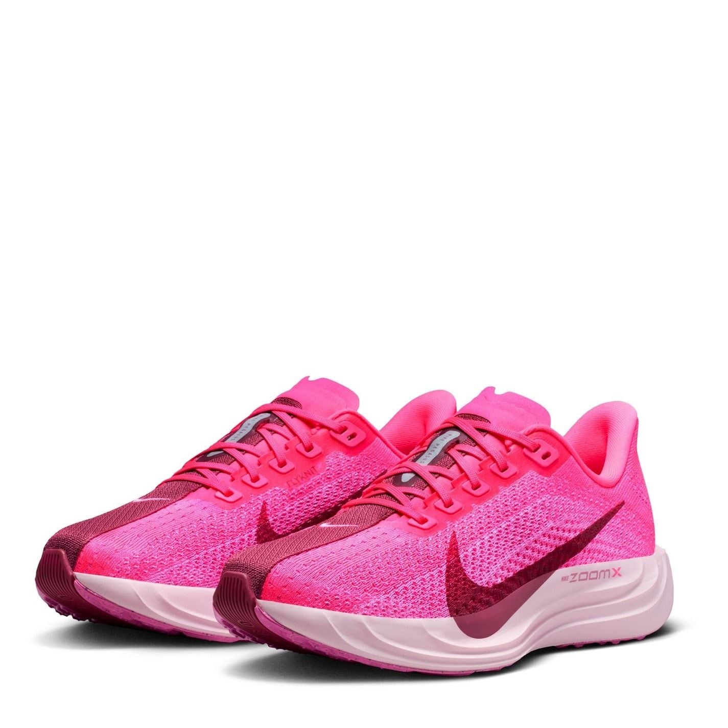 Nike Womens Pegasus Plus Running Shoes