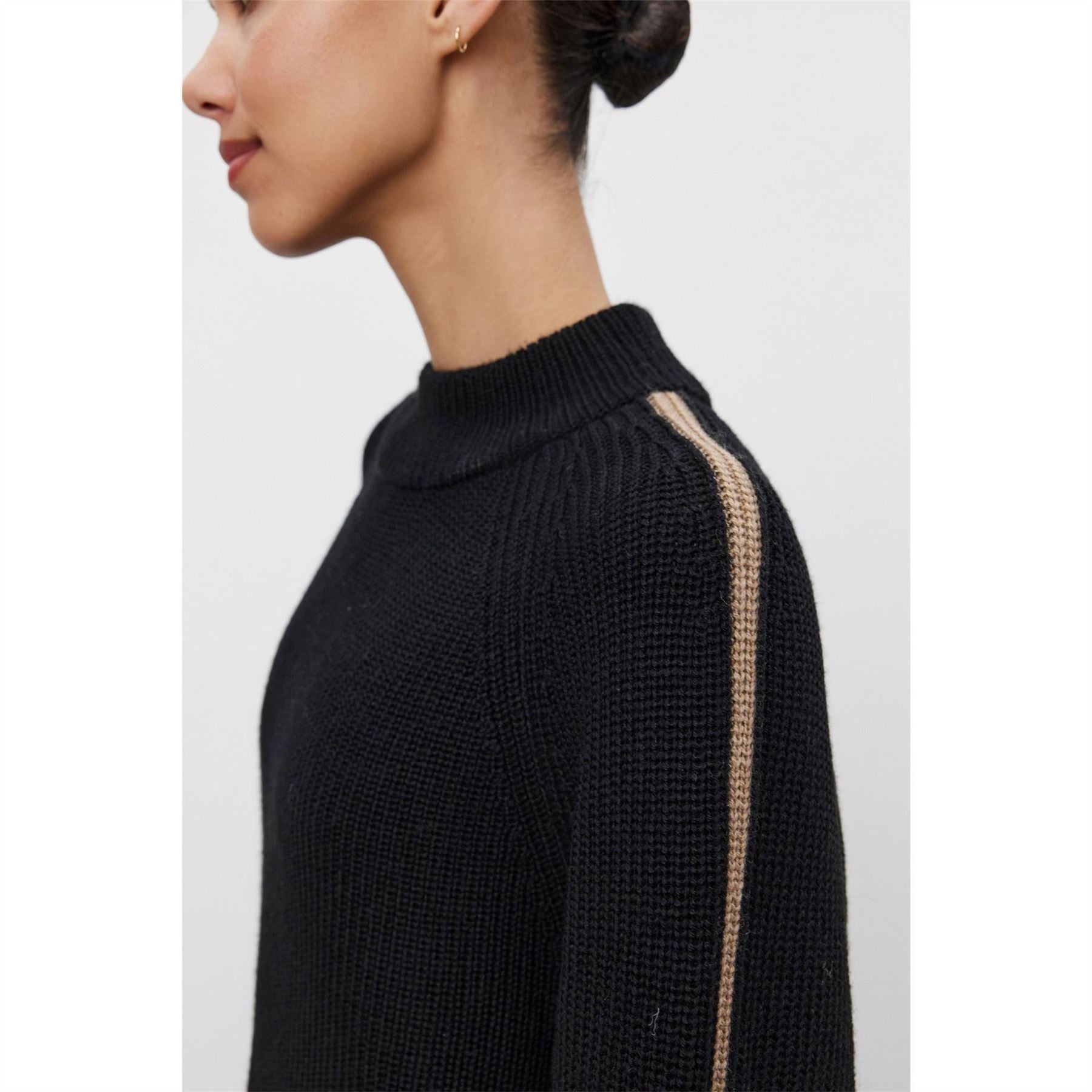 Velvet by Graham and Spencer Regular Fit Mock Neck Long Sleeve Sweater