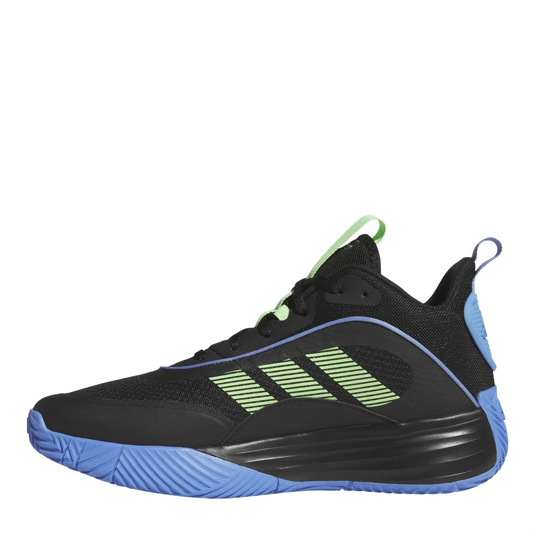 adidas Ownthegame 3.