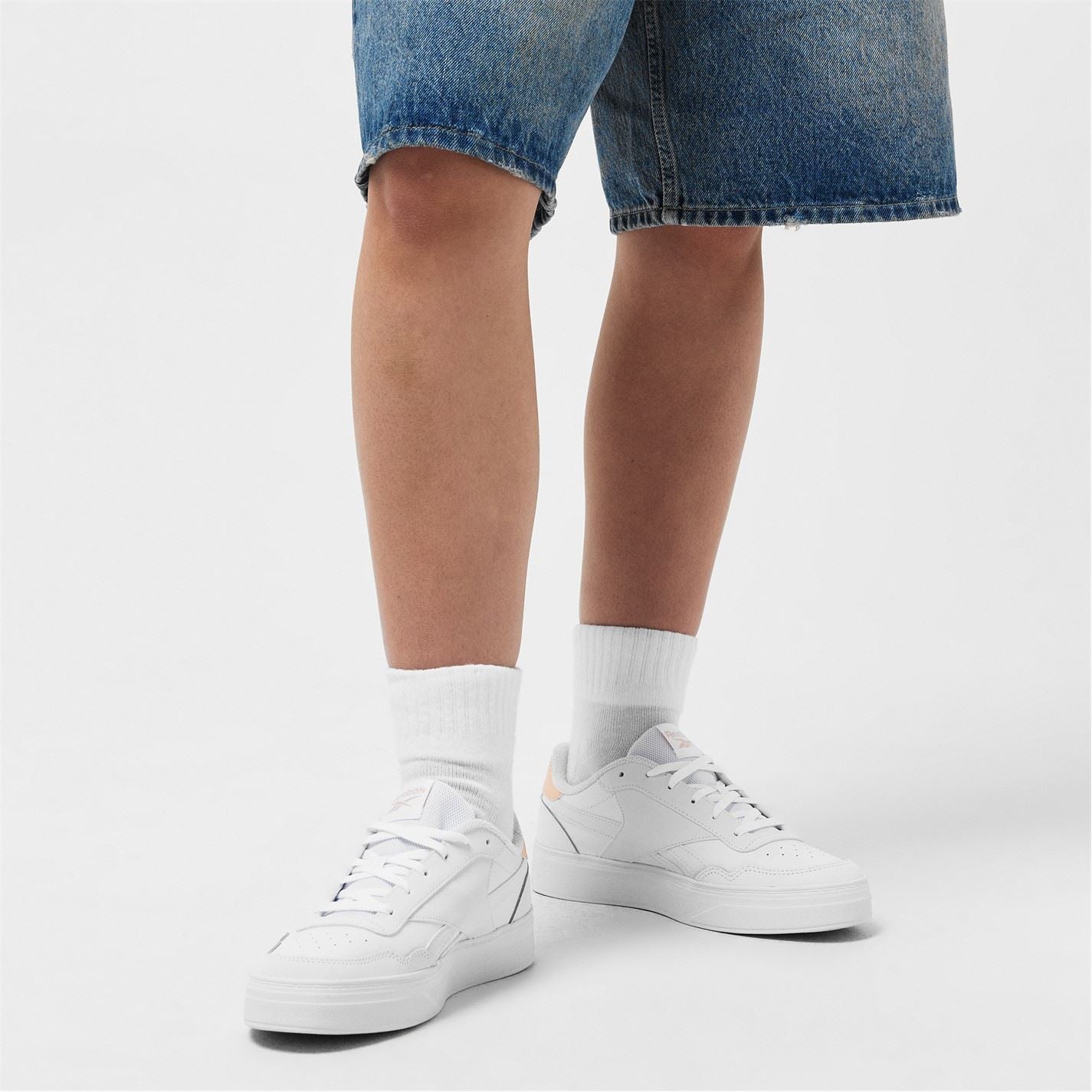 Reebok Court Advance Platform Low Top Sneakers