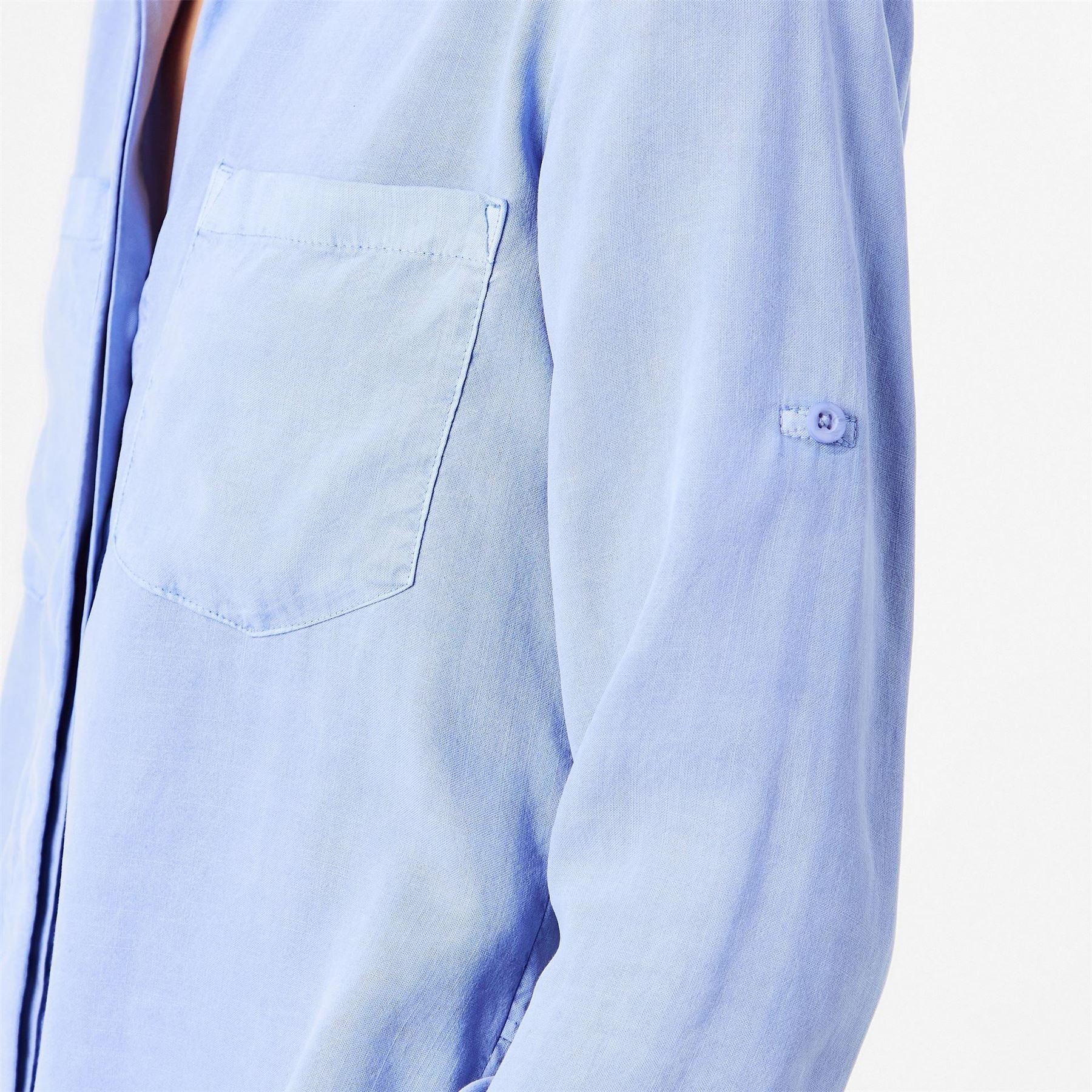 Bella Dahl Back Slit Relaxed Fit Three Quarter Sleeve Shirt