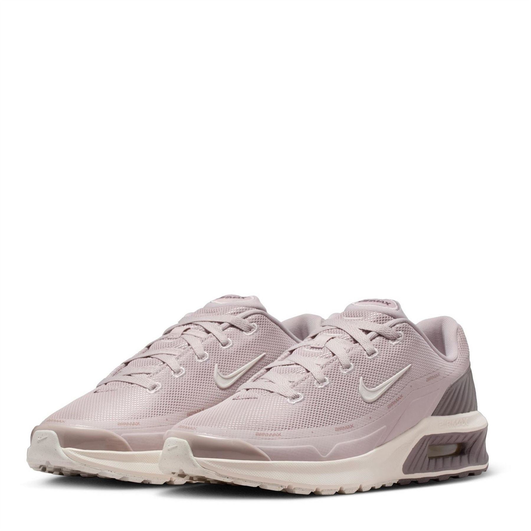 Nike Air Max Bia Low Top Sneakers