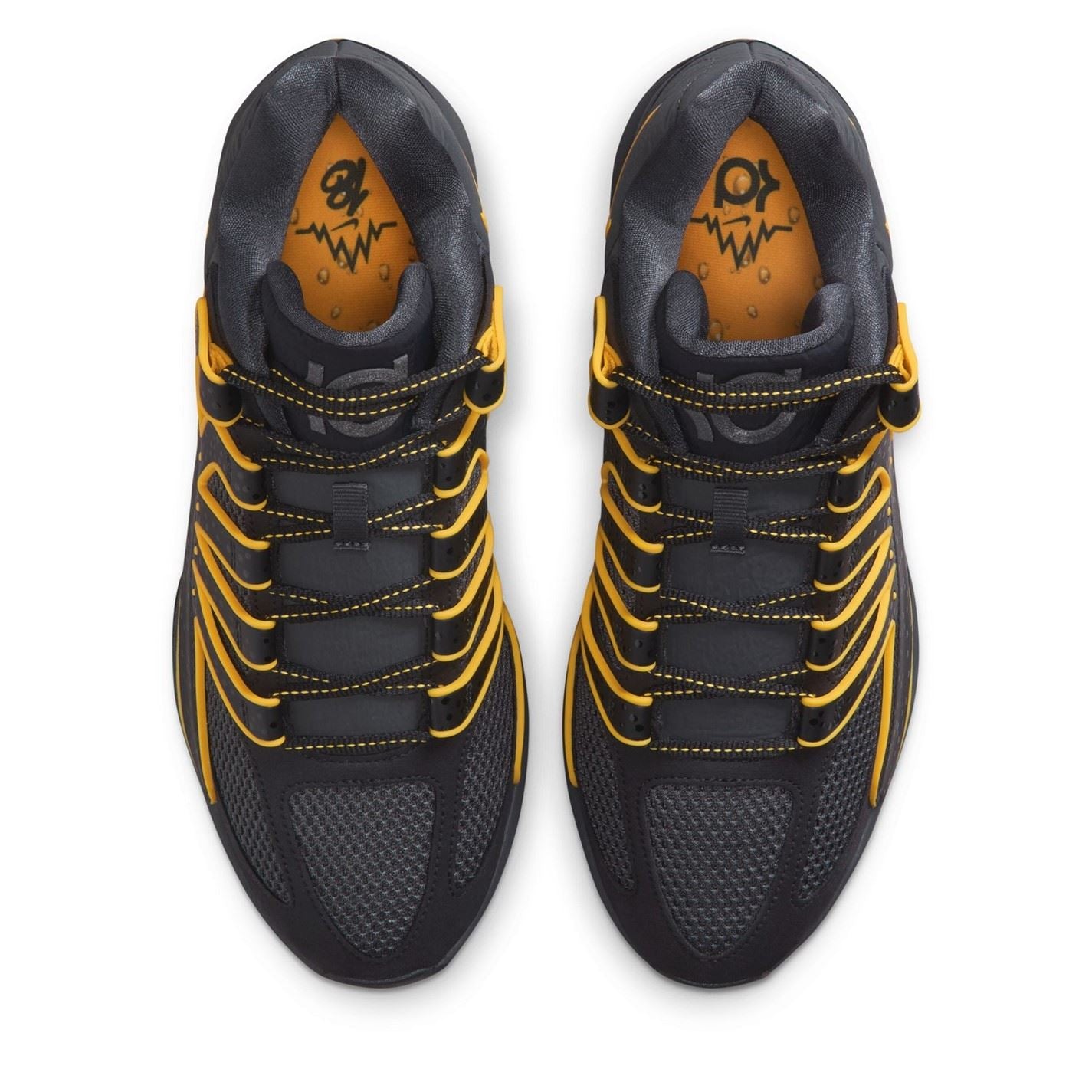 Nike Low Heel Round Toe Low Top Sneakers