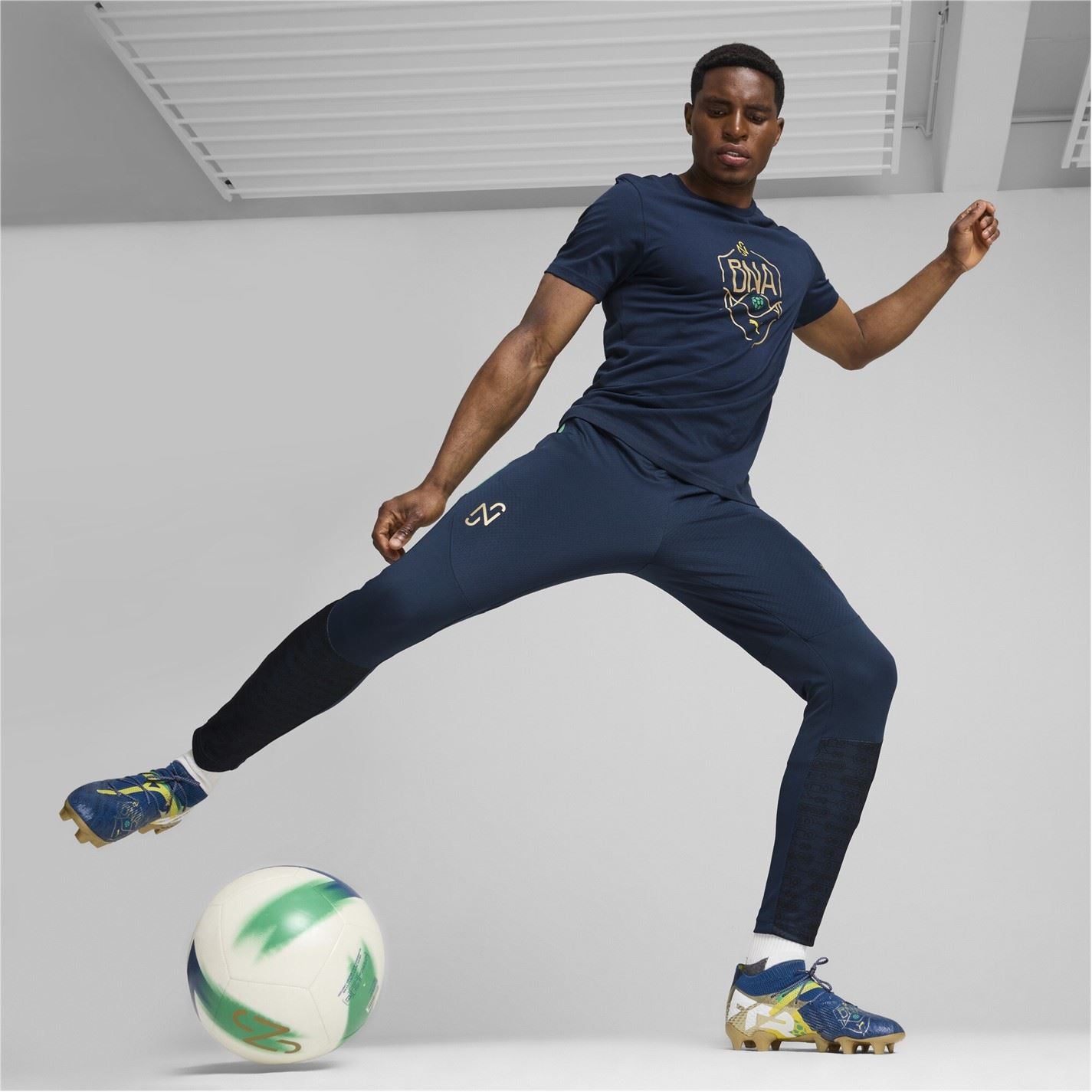 Puma Neymar Jr Bna Logo T-Shirt Adults