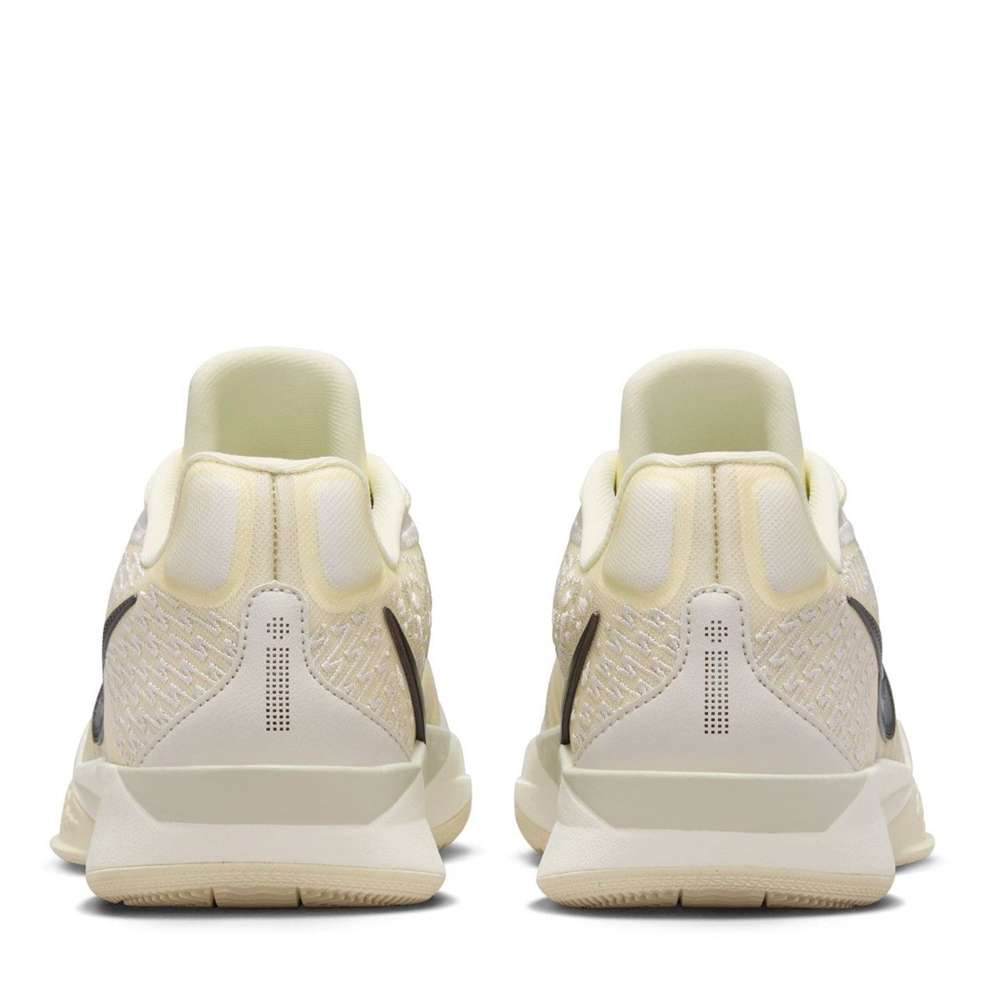 Nike Sabrina 2 Round Toe Low Top Sneakers