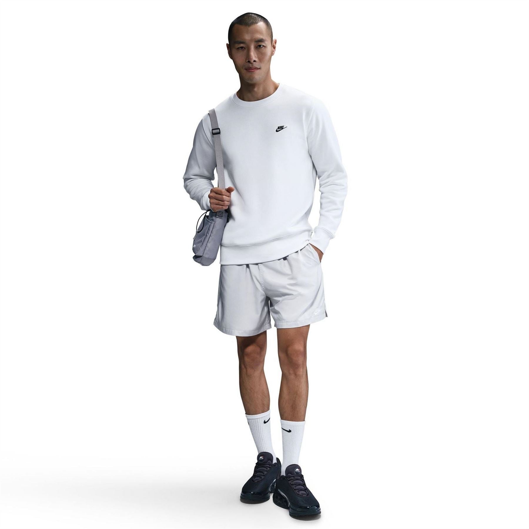 Nike Sportswear Club Crew