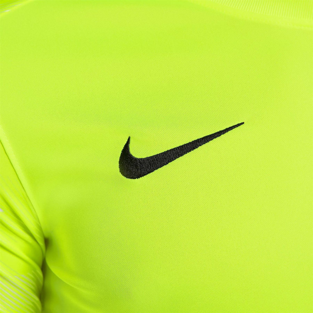Nike Dri-Fit Crew Neck Long Sleeve Slim Fit Jersey