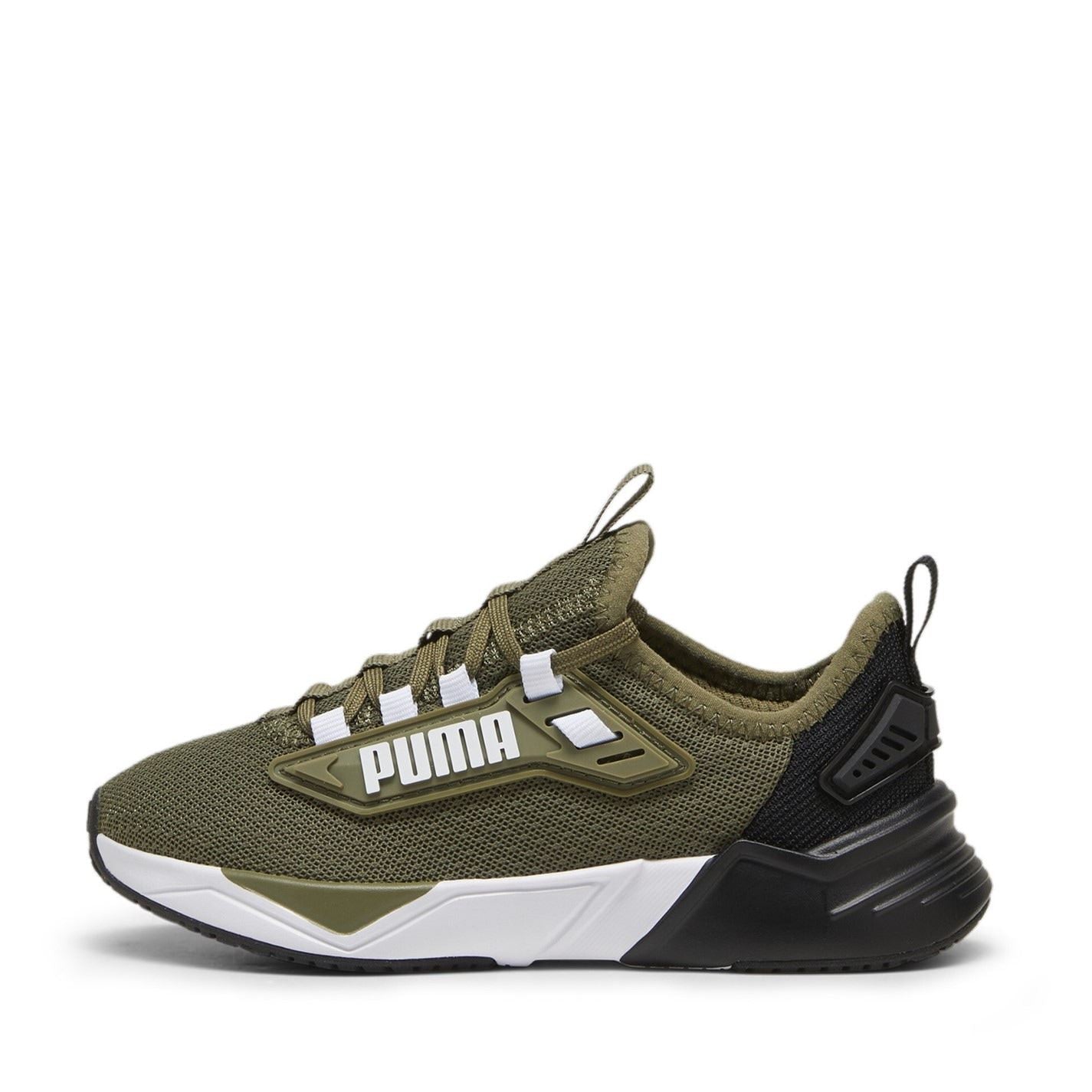 Puma Retaliate 3 Low Top Round Toe Flat Heel Sneakers