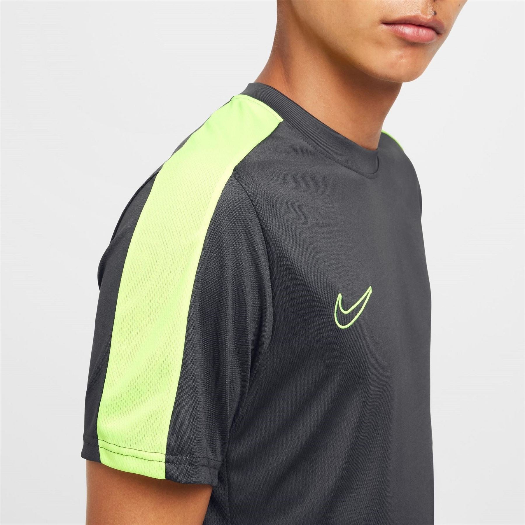 Nike Mens Dri Fit Academy Short Sleeve Football Top