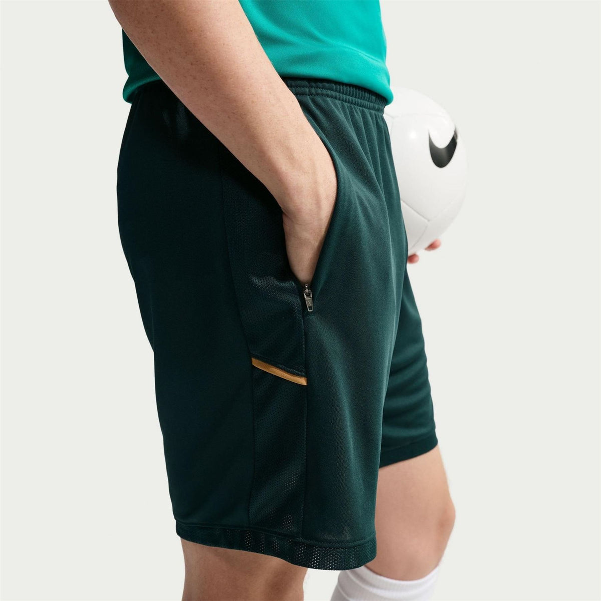 Nike Mens Dri Fit Academy Football Shorts
