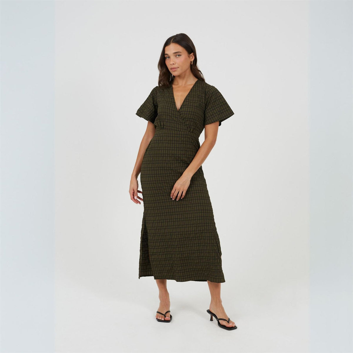 Brave Soul Tie Back V-Neck Short Sleeve Midi Dress