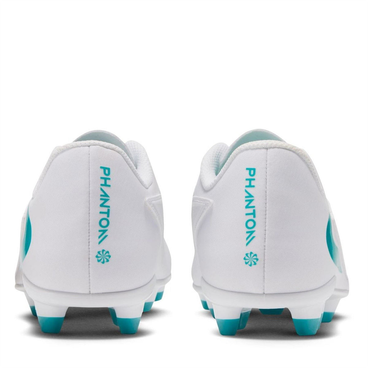 Nike Phantom 6 Club Juniors Multi Ground Football Boots