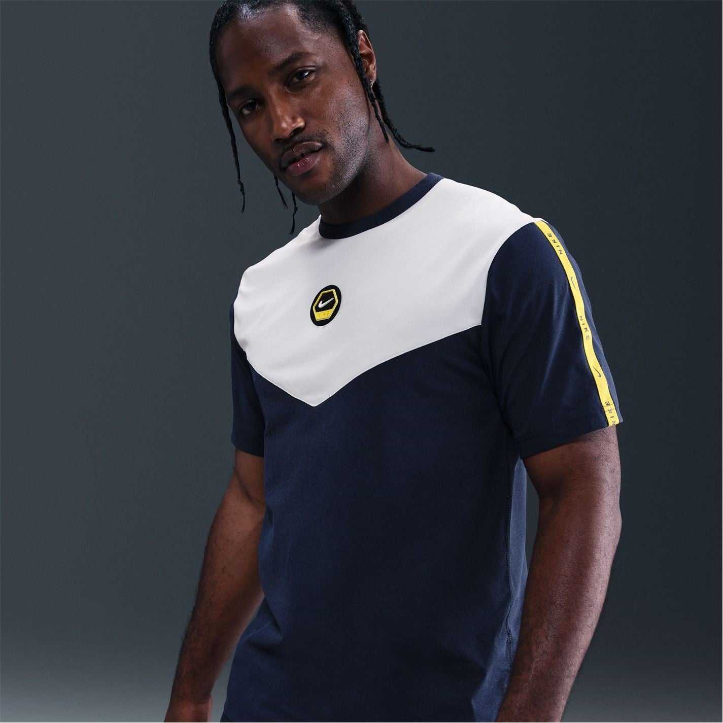 Nike Regular Fit Short Sleeve Crew Neck T-Shirt