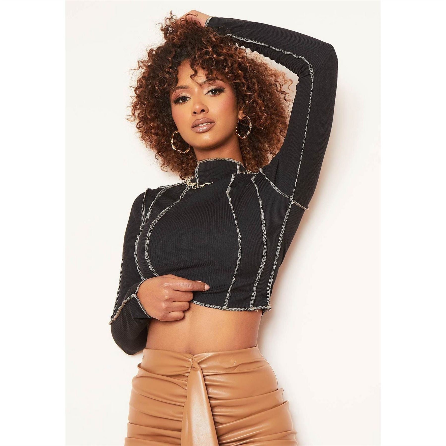 Missy Empire Contrast Stitch Long Sleeve Crop Top