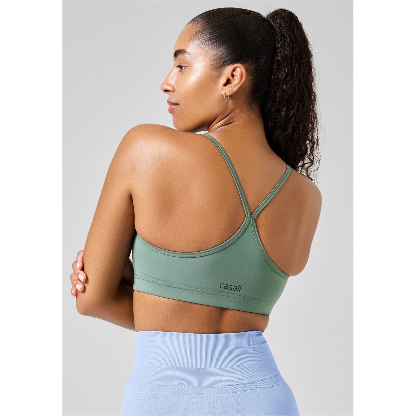 Casall Cropped Scoop Neck Snug Fit Bra