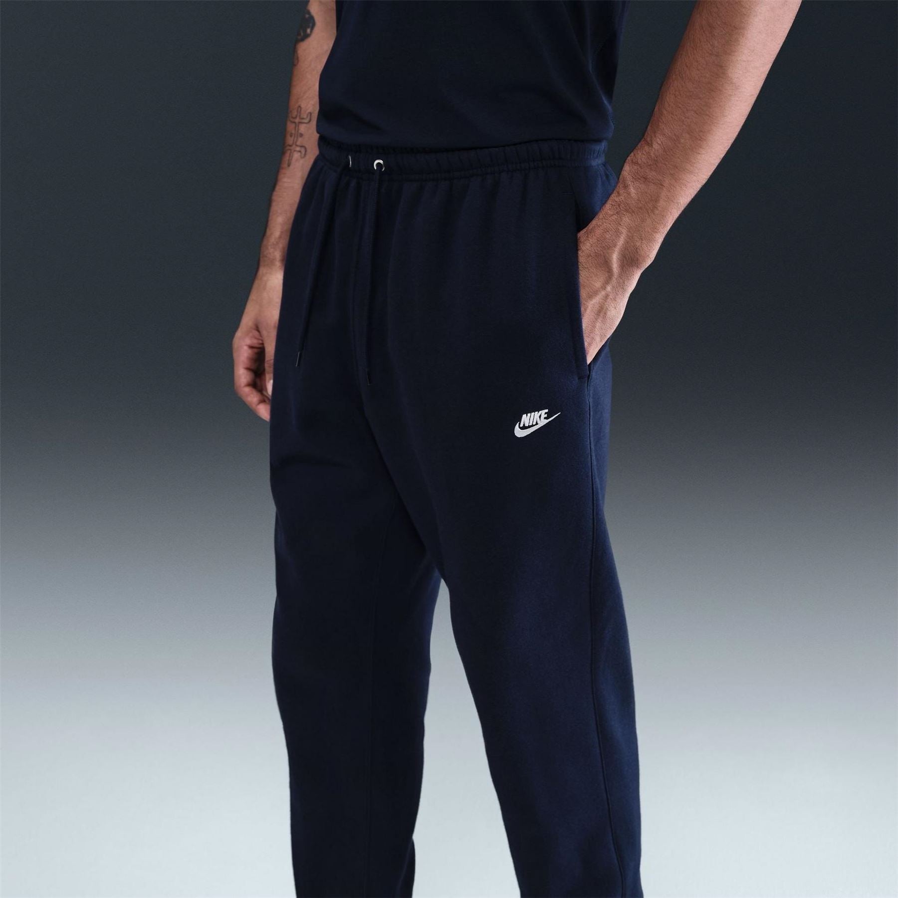 Nike Club Cuff Pant Closed Hem Jersey Jogging Bottoms