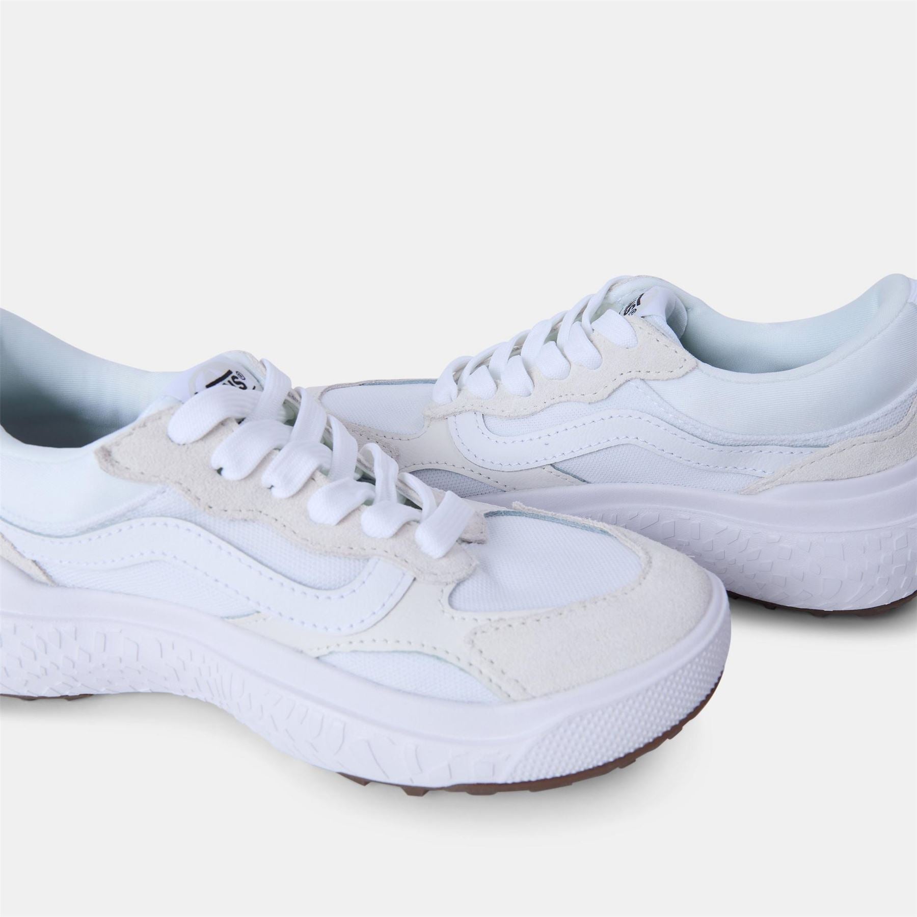 Vans Ultrarange N VR3 Lace-Up Court Shoes
