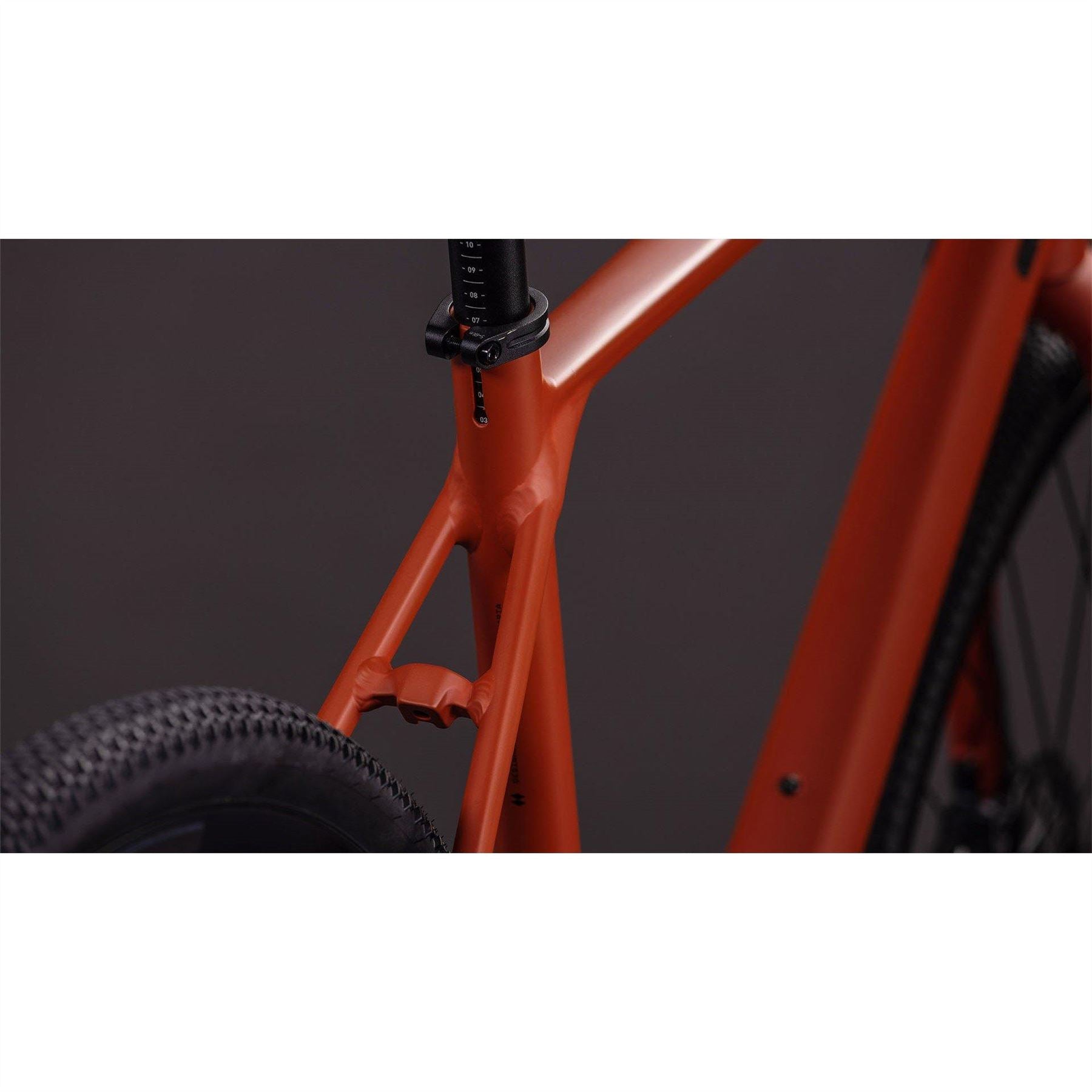 Cube Race 2026 Hybrid Bike