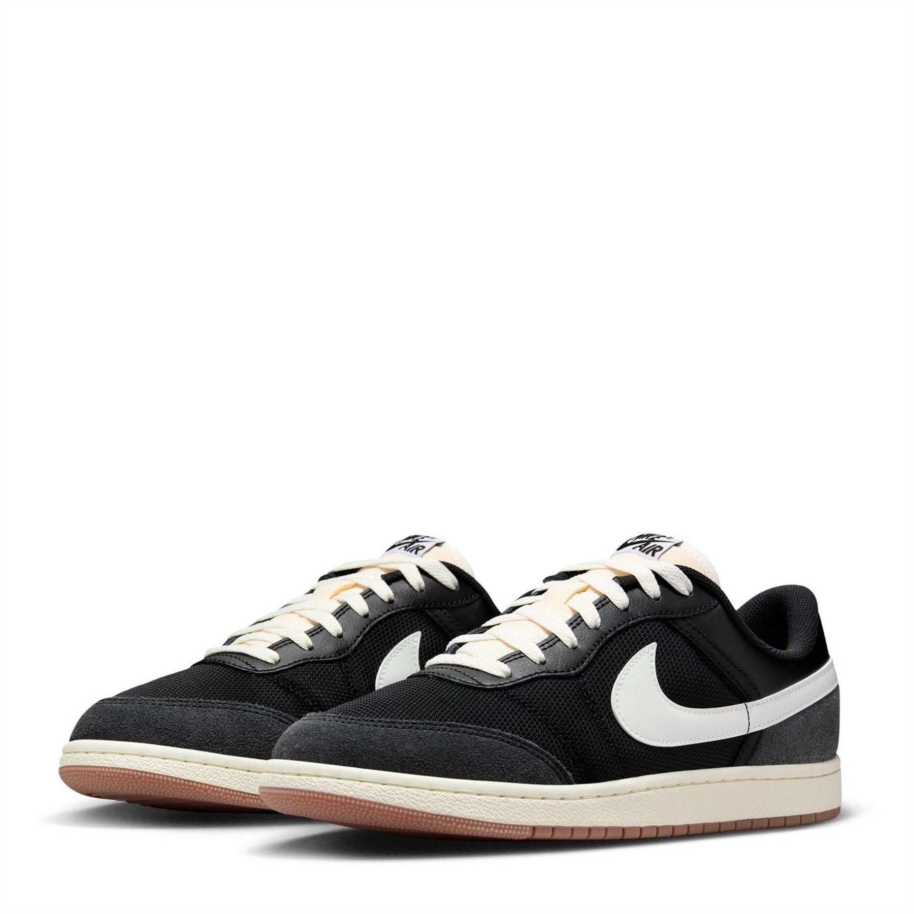 Air Jordan Skyline Sn62 Lace-Up Low Top Sneakers