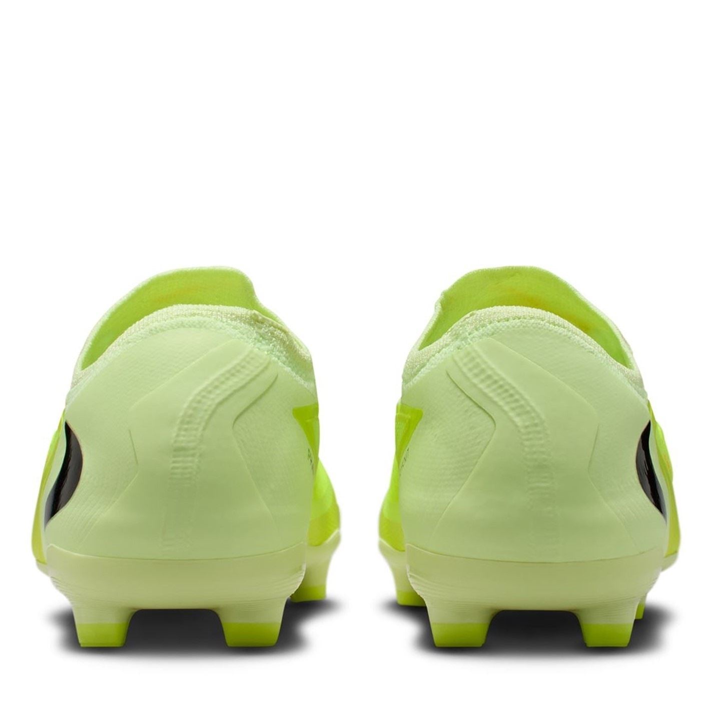 Nike Phantom 6 Pro Juniors Multi Ground Football Boots