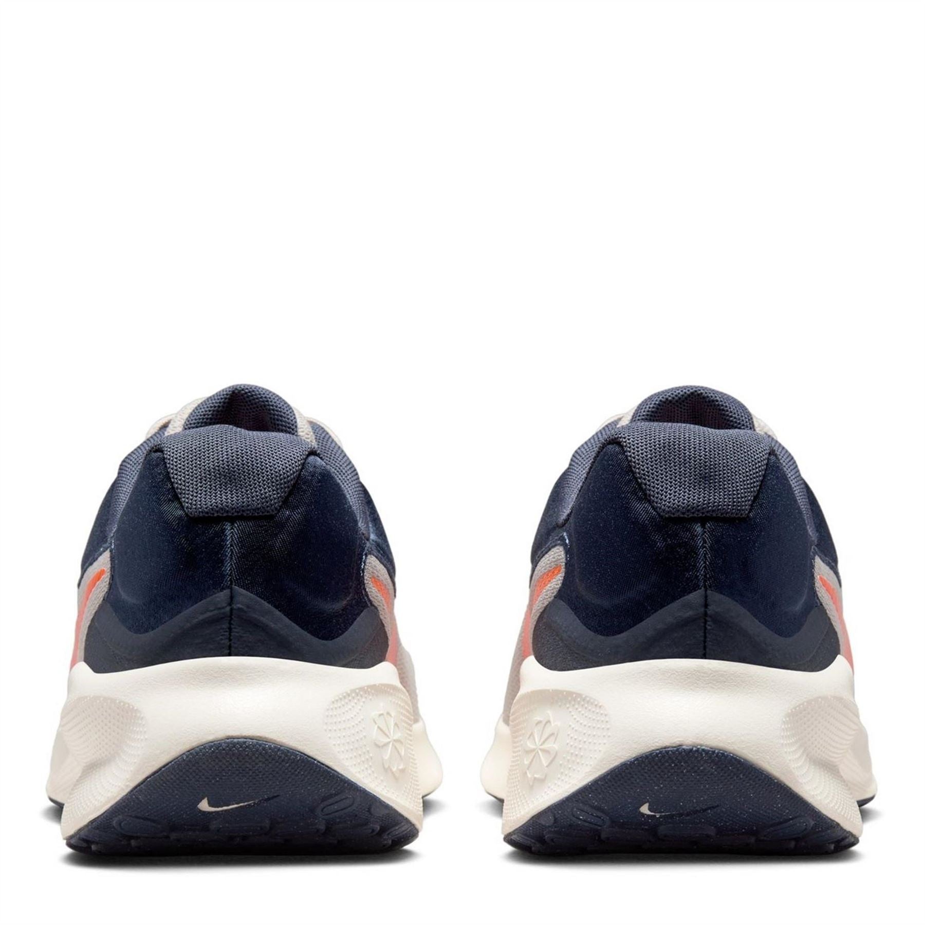 Nike Mens Revolution 7 Road Running Shoes