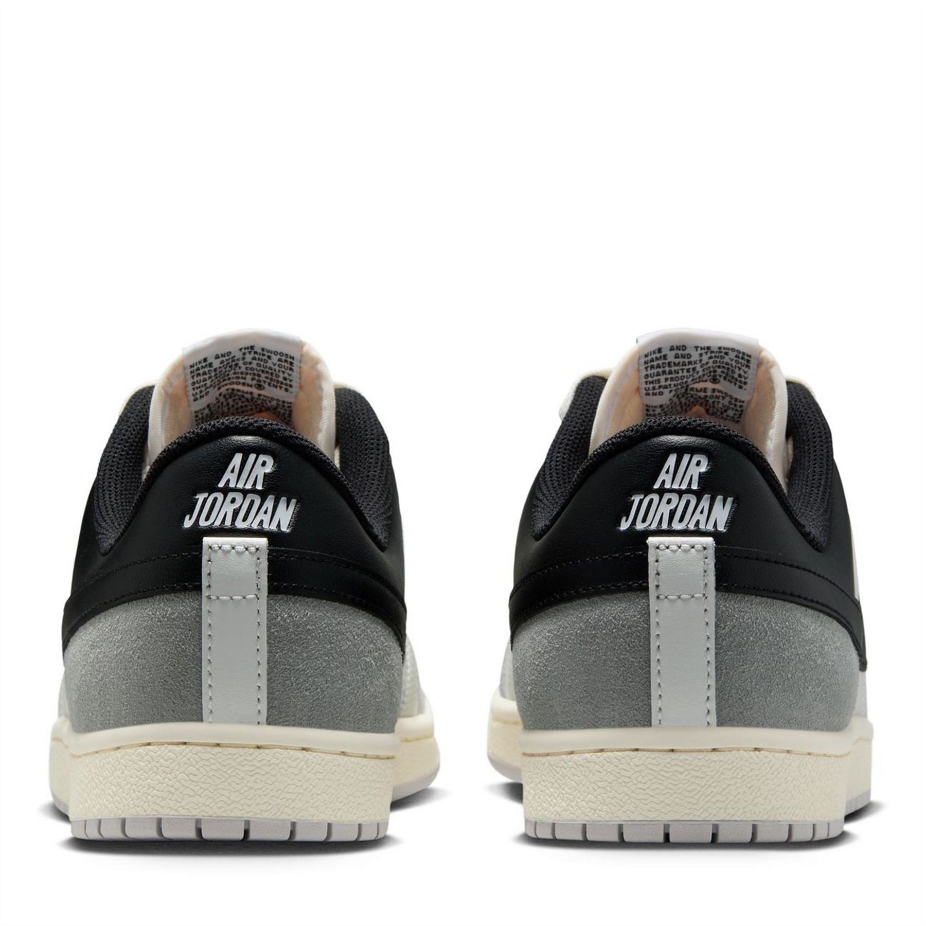Air Jordan Skyline Sn62 Lace-Up Low Top Sneakers