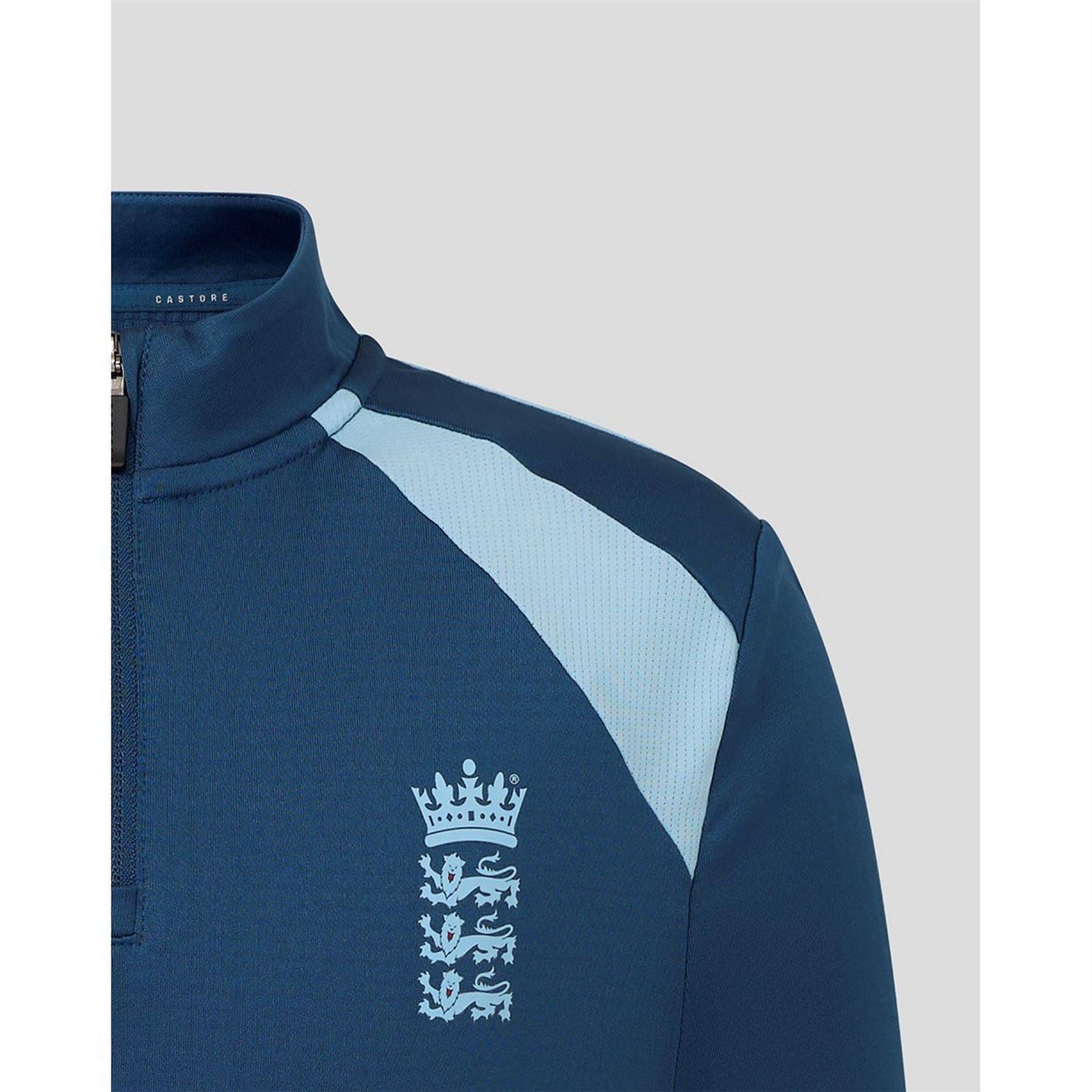 Castore Kids 26 27 England Cricket Baselayer Top