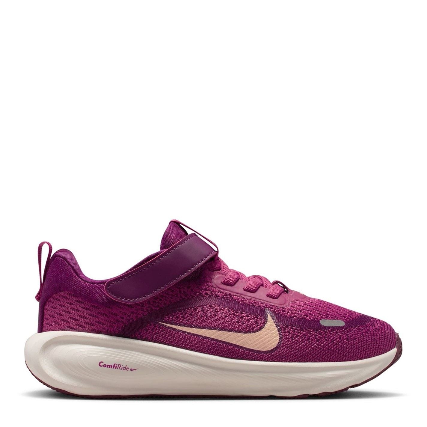 Nike Stellar Ride Low Top Lace-Up Sneakers