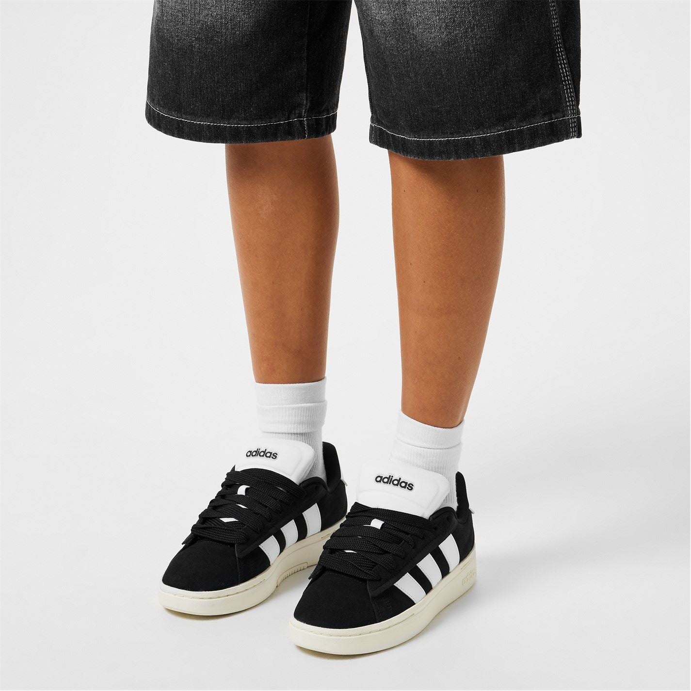 adidas Womens Grand Court Alpha 00s Low Top Trainers
