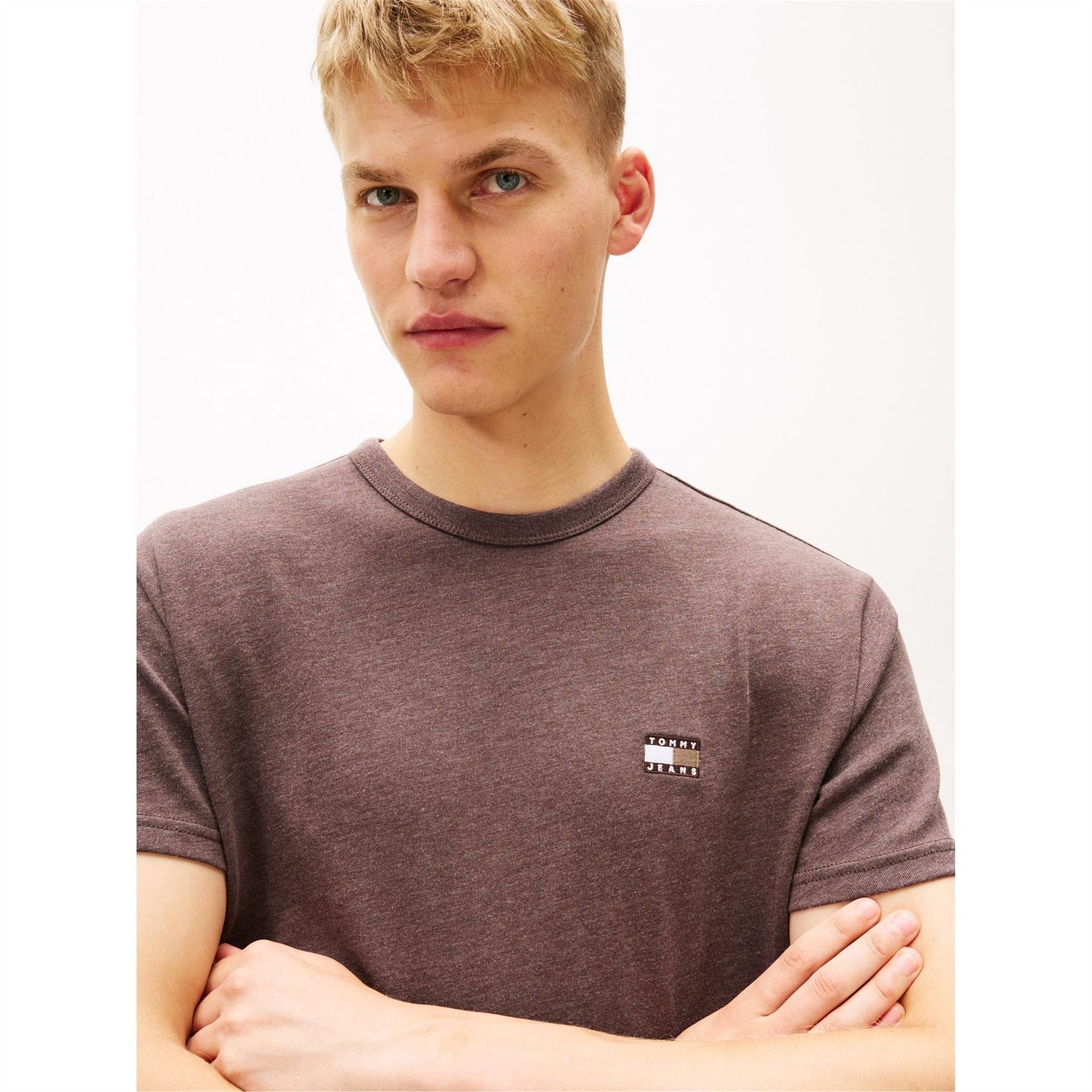 Tommy Jeans Tommy Small Badge T-Shirt
