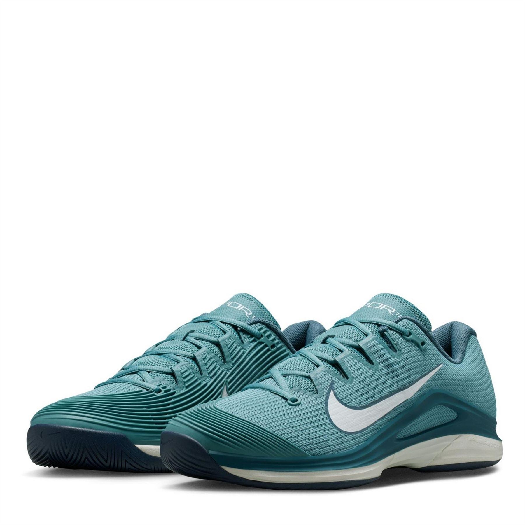 Nike Vapor Low Top Ribbed Flat Heel Sneakers