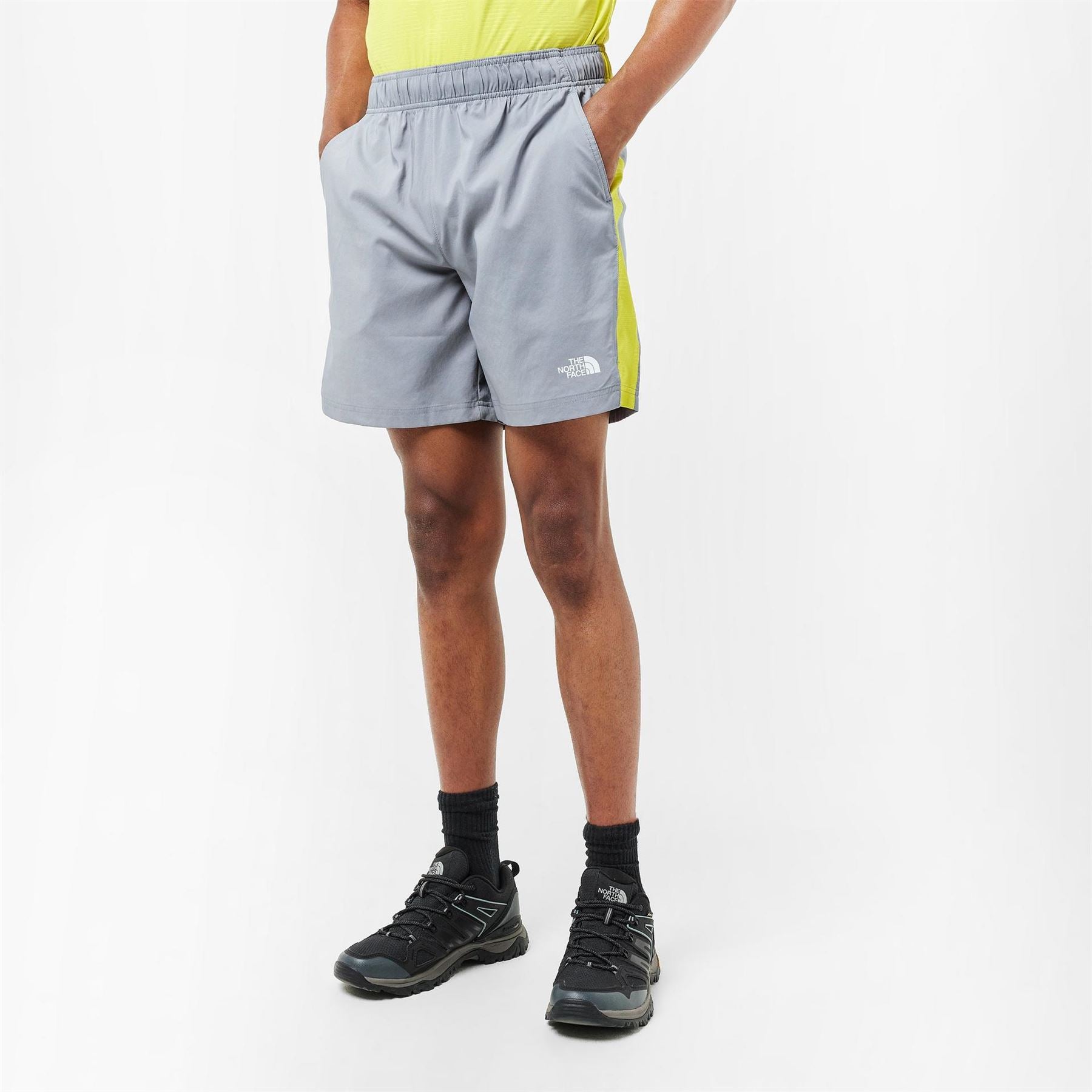 The North Face Mens North Face M 24 7 Embossed Shorts Pearl Mist S Tracksuit Shorts