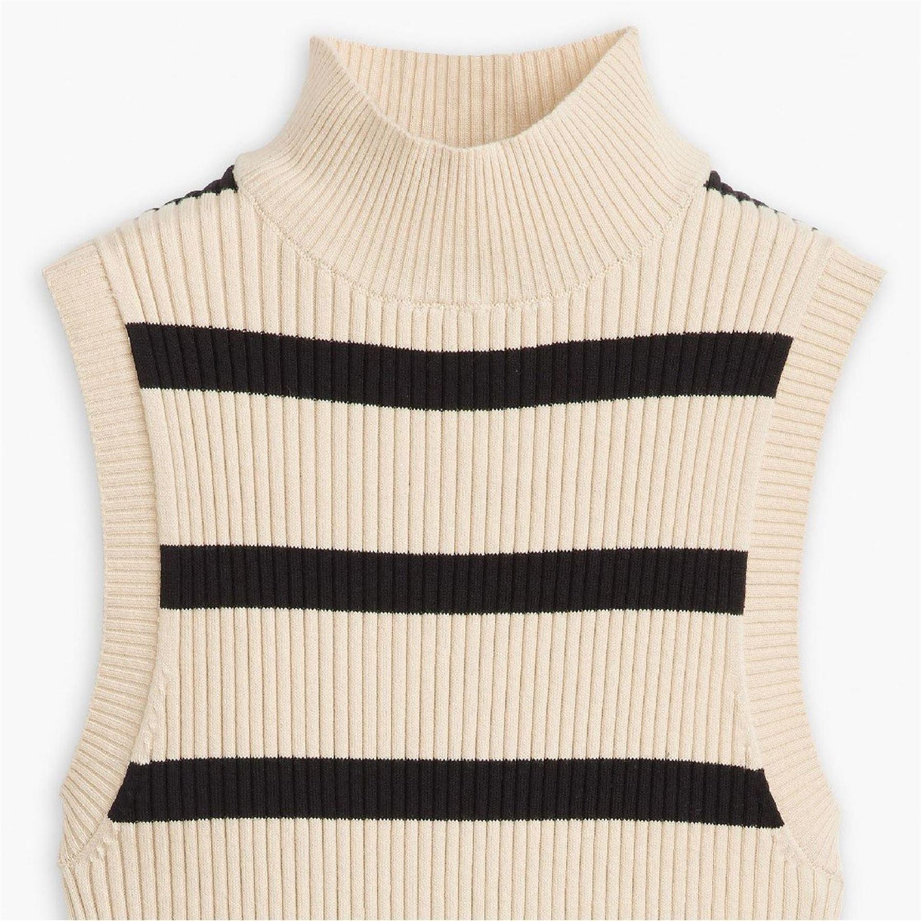 Levis Tulip Mock Neck Sleeveless Box Tank