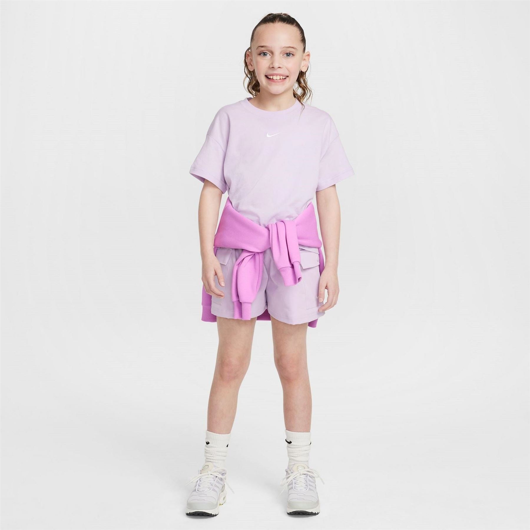 Nike Sportswear Big Kids (girls) T-Shirt