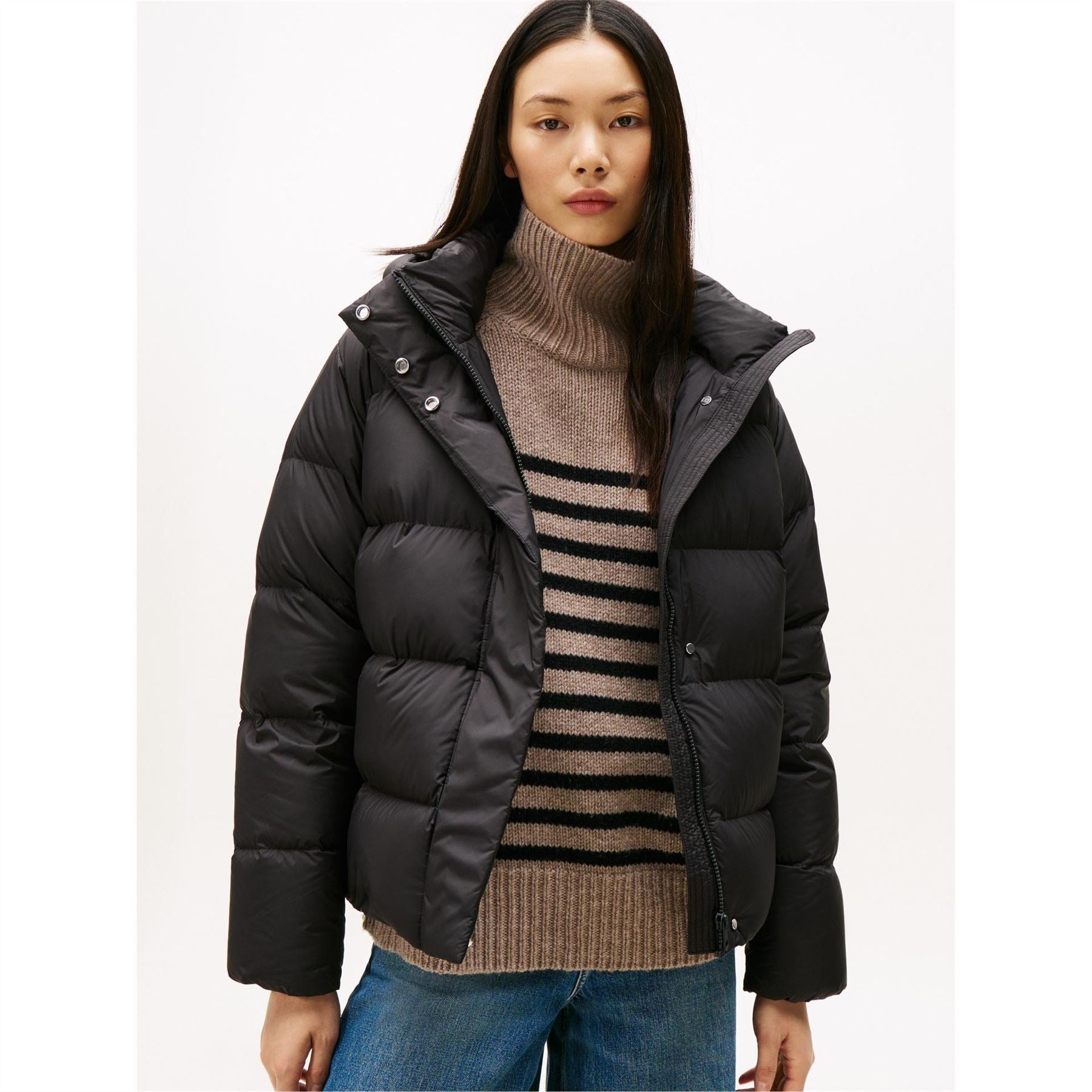 Tommy Hilfiger Solid Patterned Hooded Down Jacket