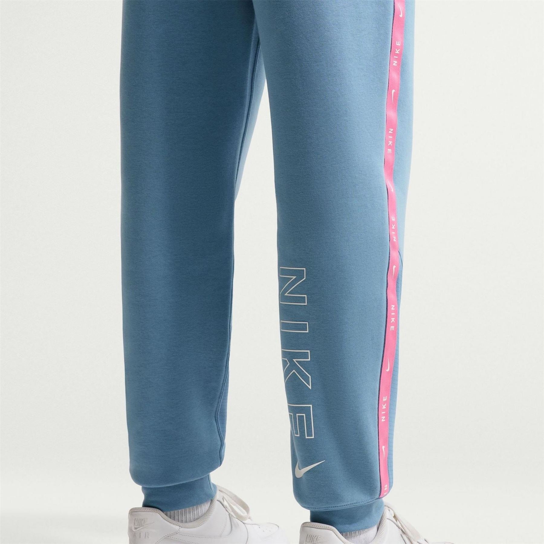 Nike Closed Hem Fleece Joggers