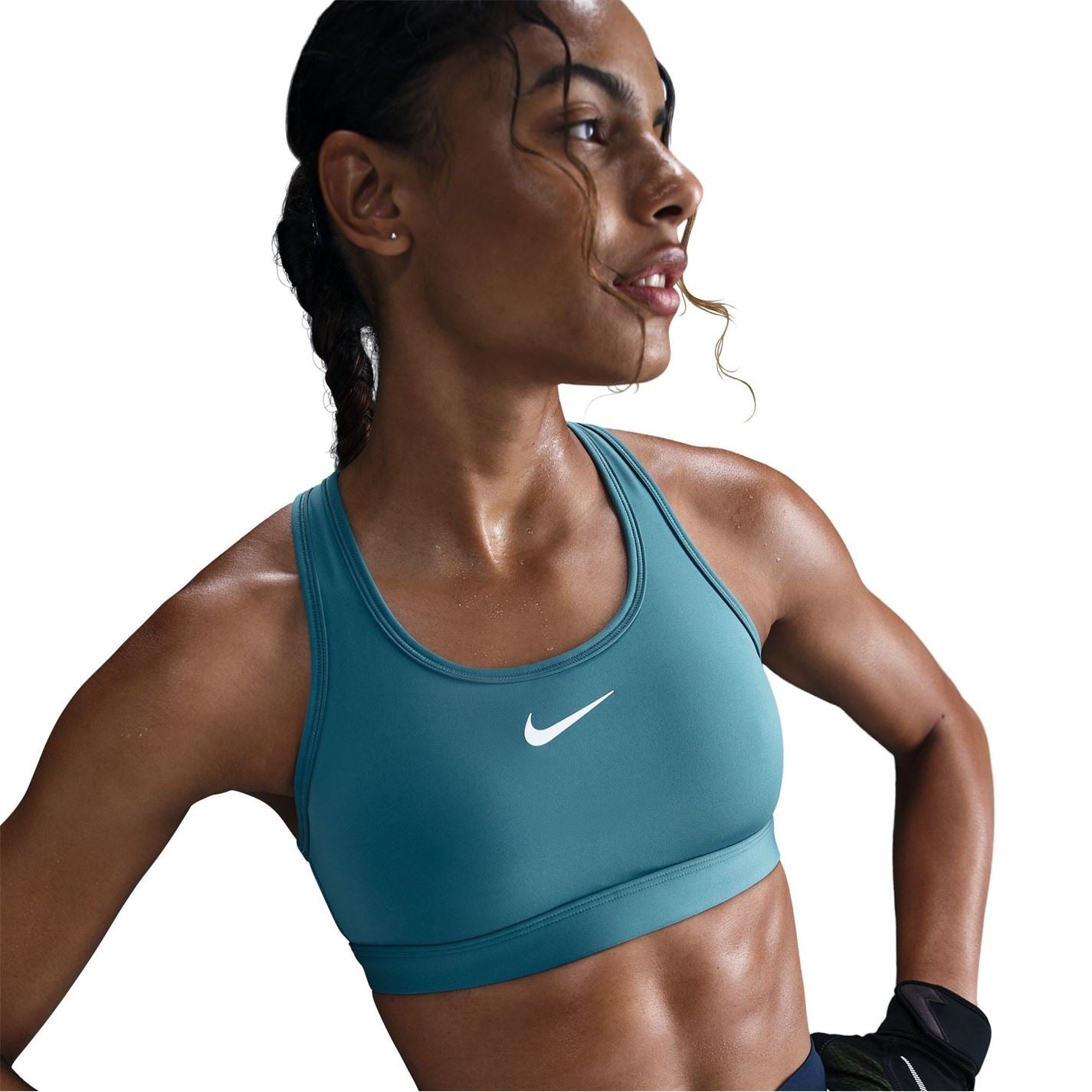 Nike Womens Swoosh Medium Support 1 Piece Pad Sports Bra