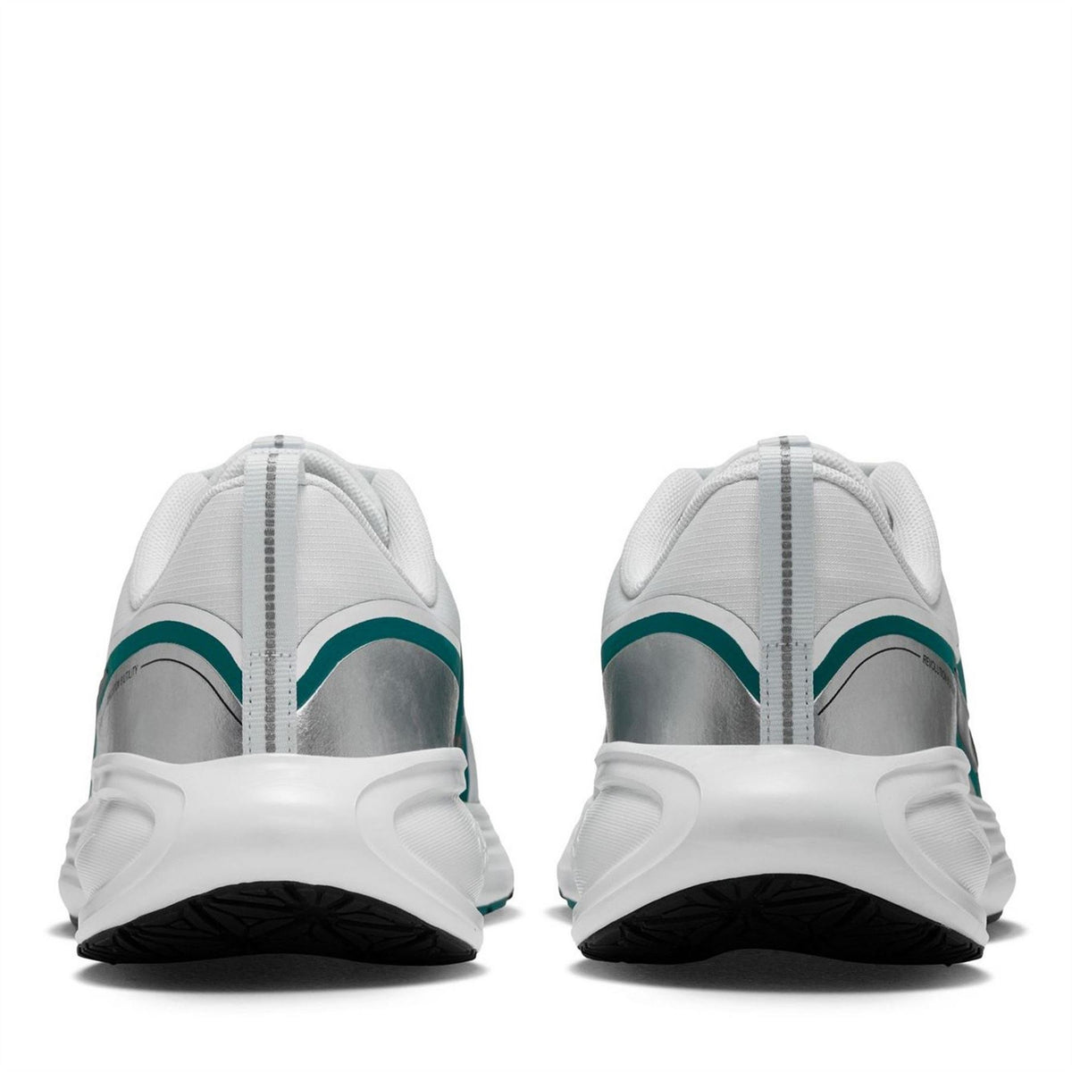 Nike Rev 8 Utility