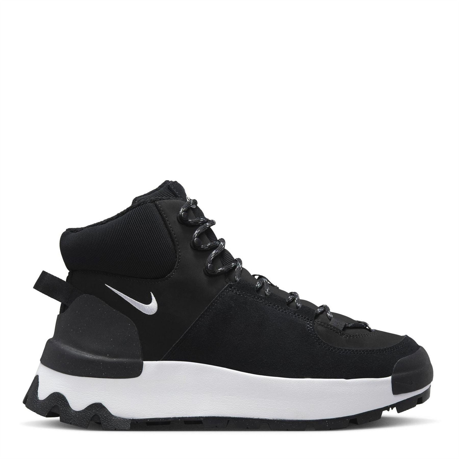 Nike Classic Lace Up Chukka Boots Flats