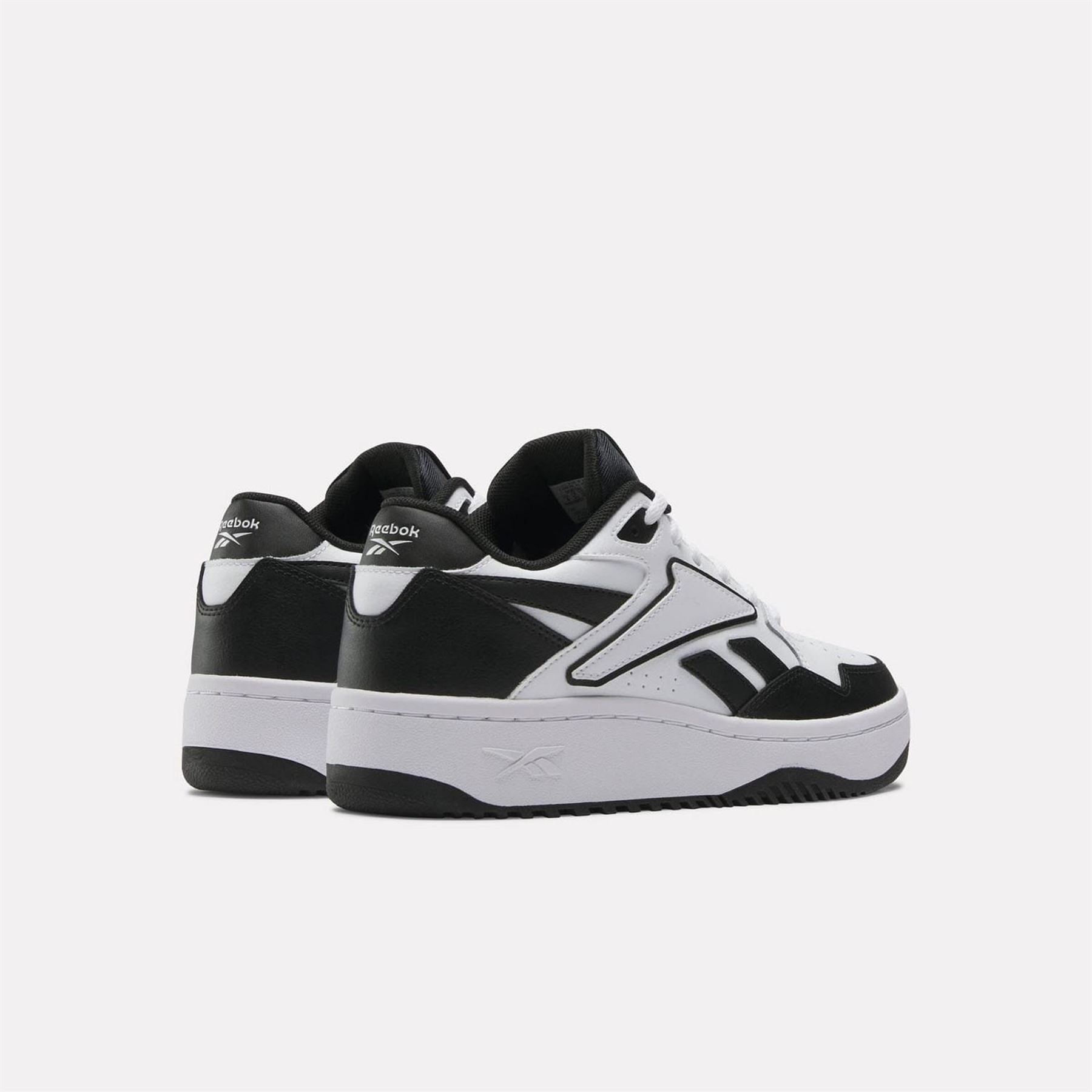 Reebok Chill Trainers
