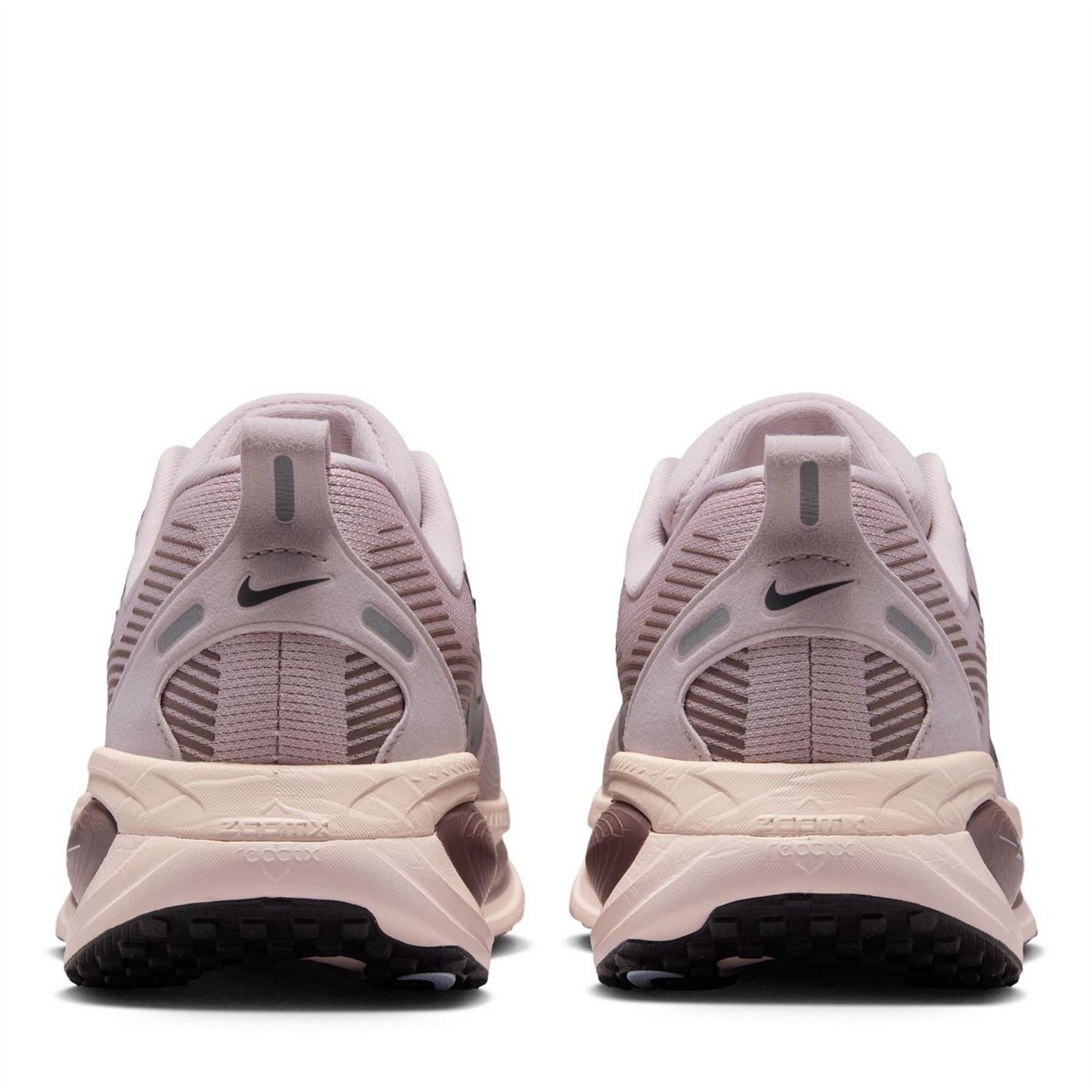 Nike Womens Vomero 18 Road Running Shoes