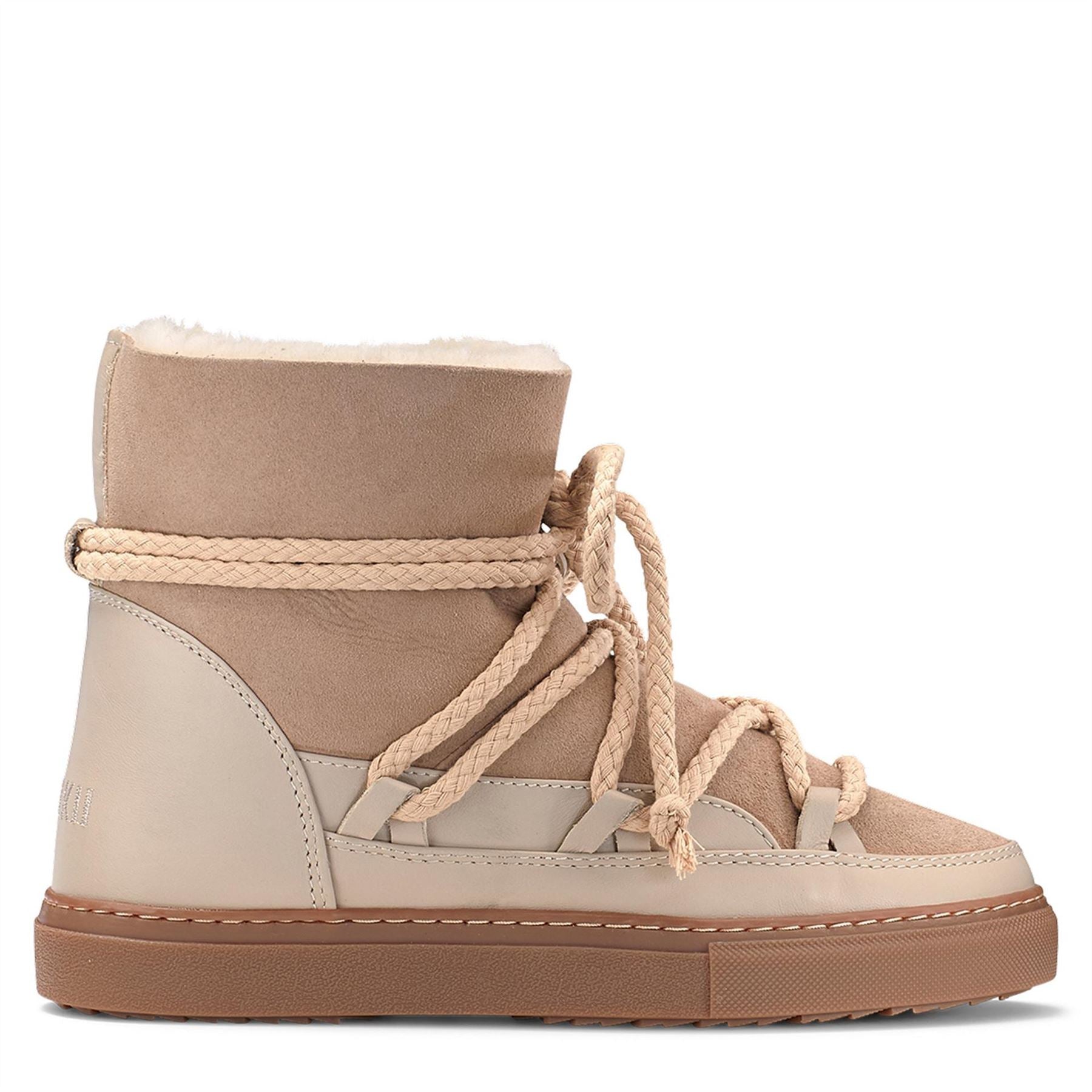Inuikii Classic Snug Boots with Lace-Up Closure