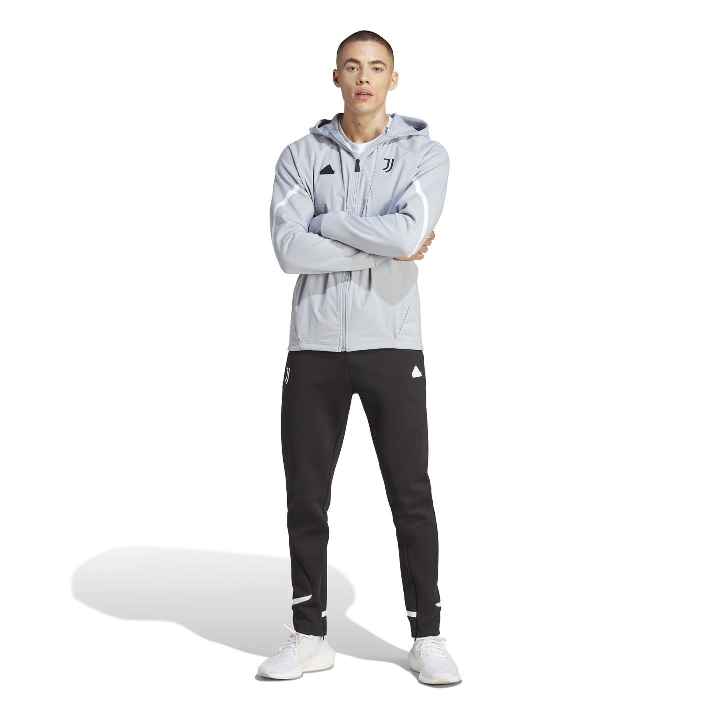 adidas Juventus Gameday Tracksuit Bottoms 2023 2024 Adults