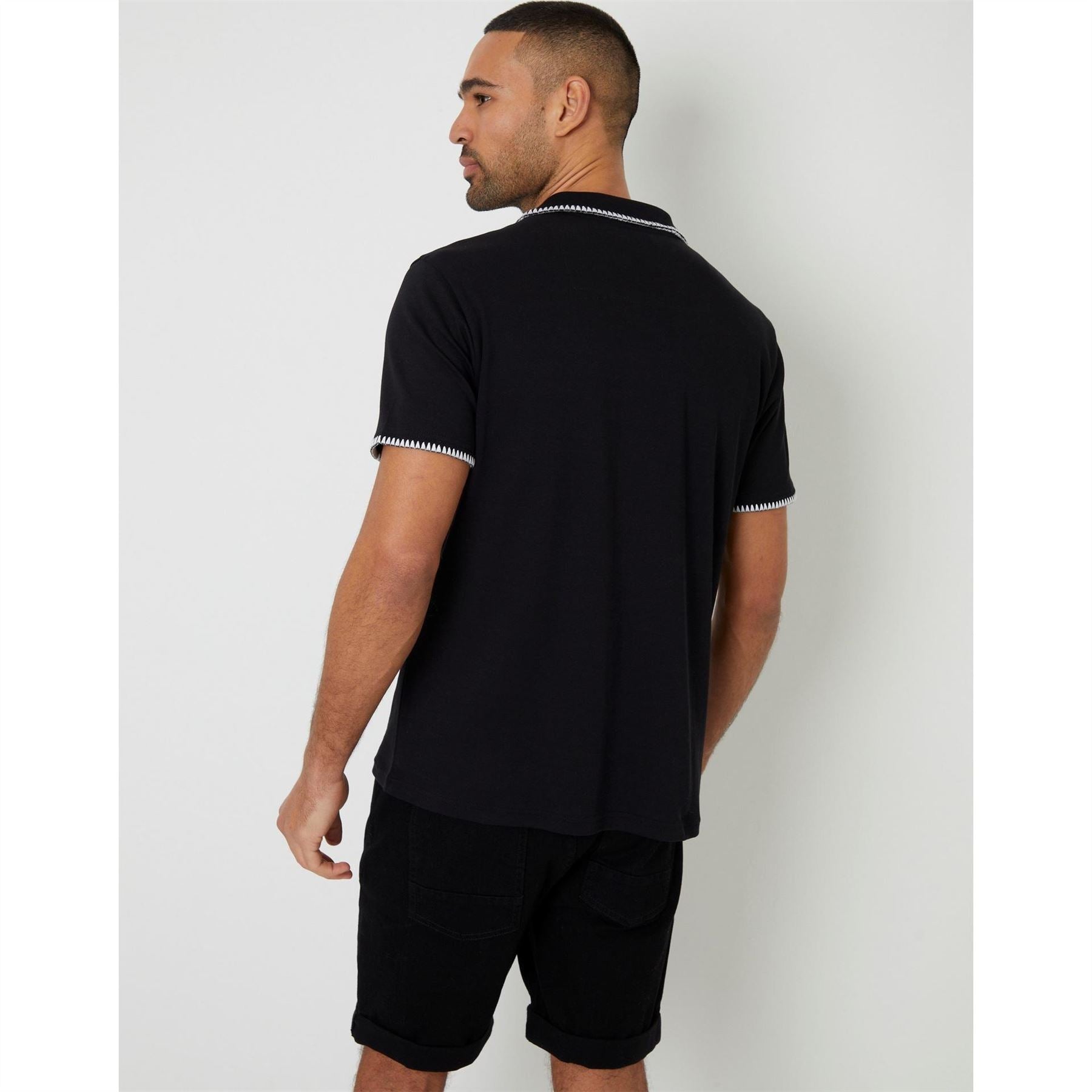 Threadbare Arnwick Regular Fit Short Sleeve Shirt